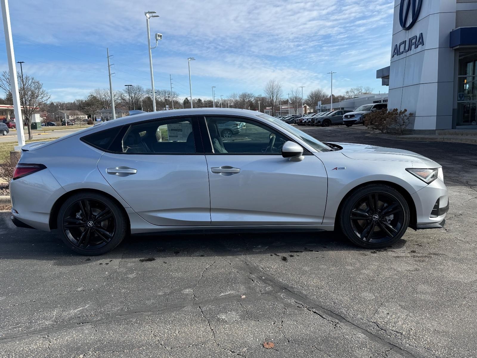 Acura Integra Vehicle Image 02