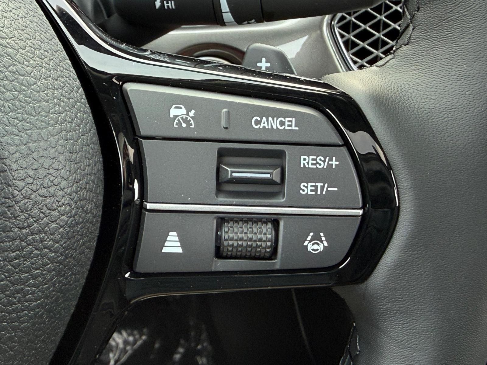 Acura Integra Vehicle Image 12