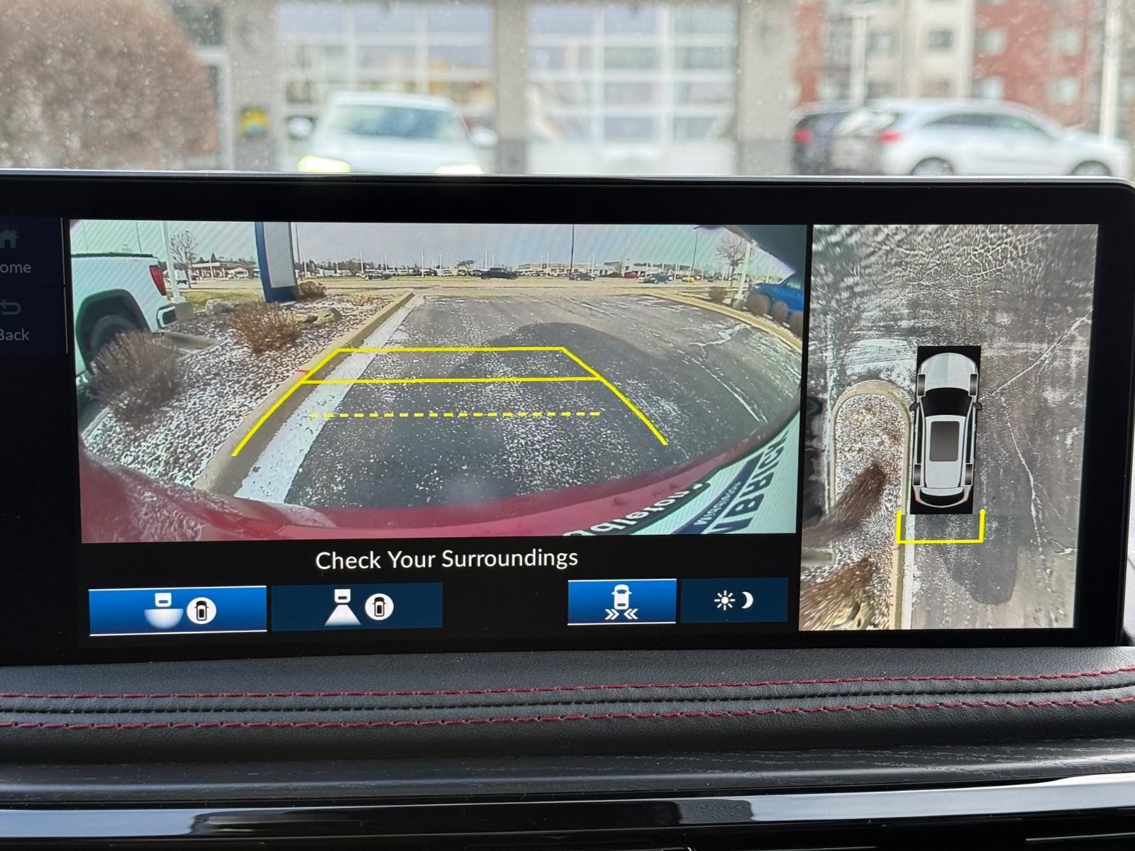 Acura MDX Vehicle Image 13