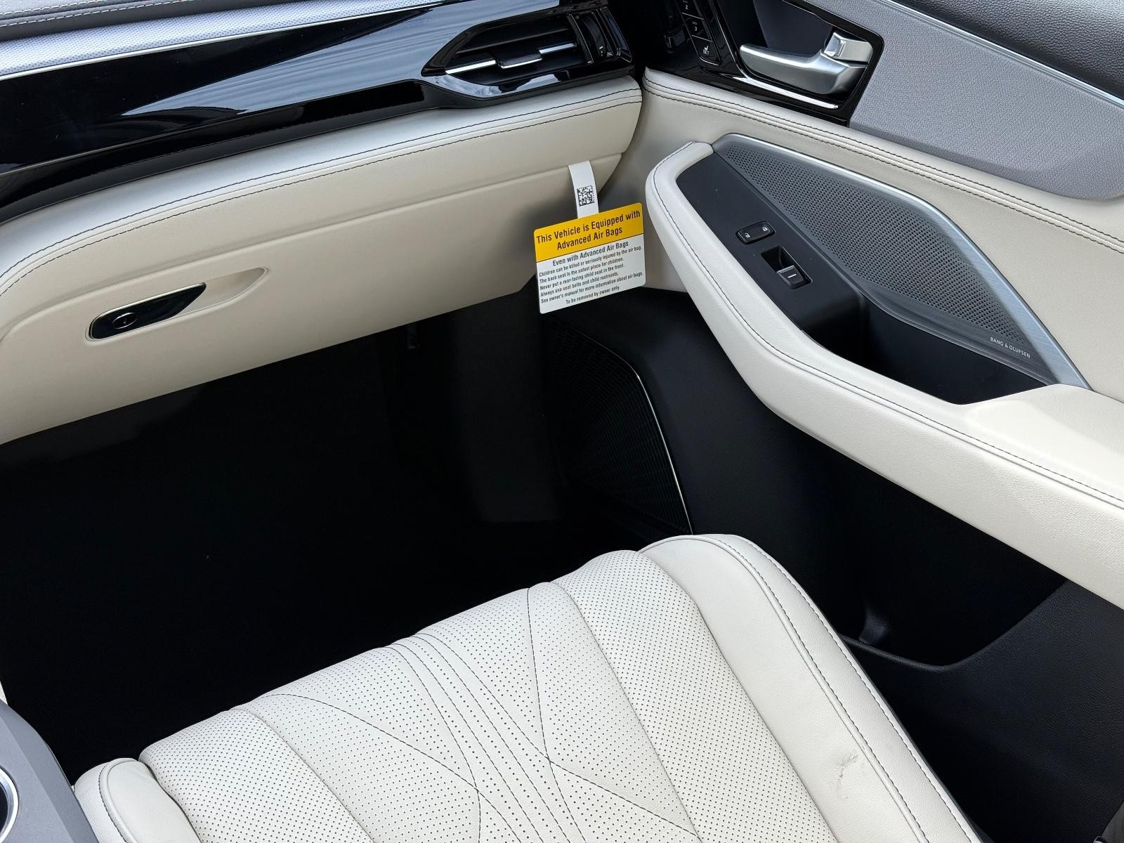 Acura MDX Vehicle Image 09