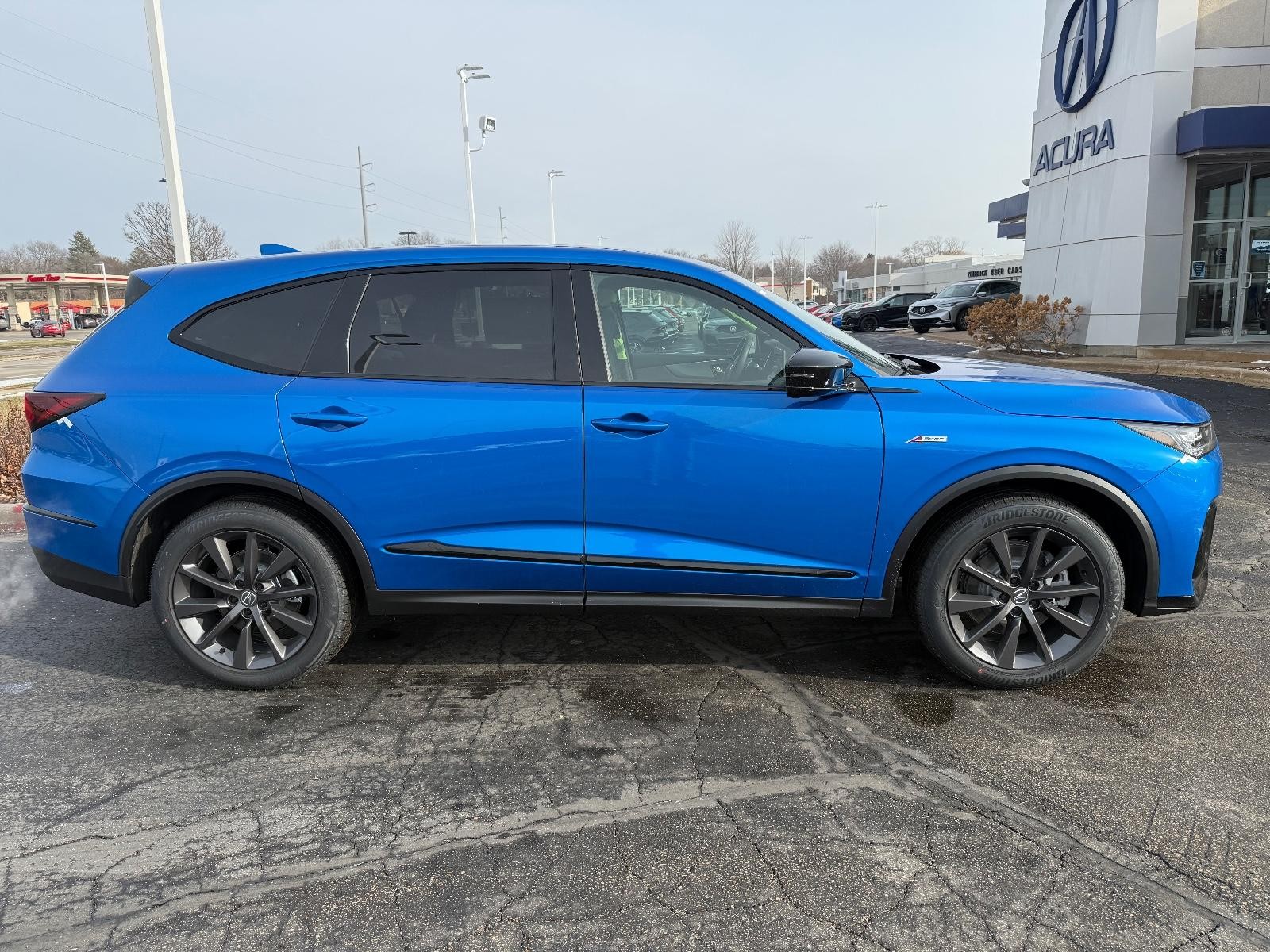 Acura MDX Vehicle Image 02