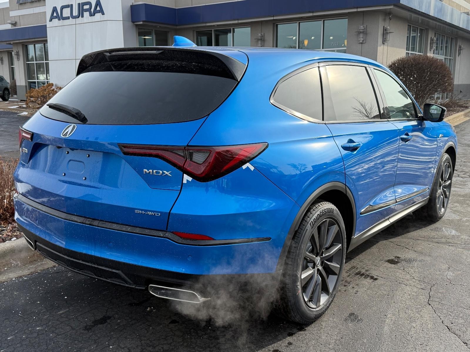 Acura MDX Vehicle Image 03