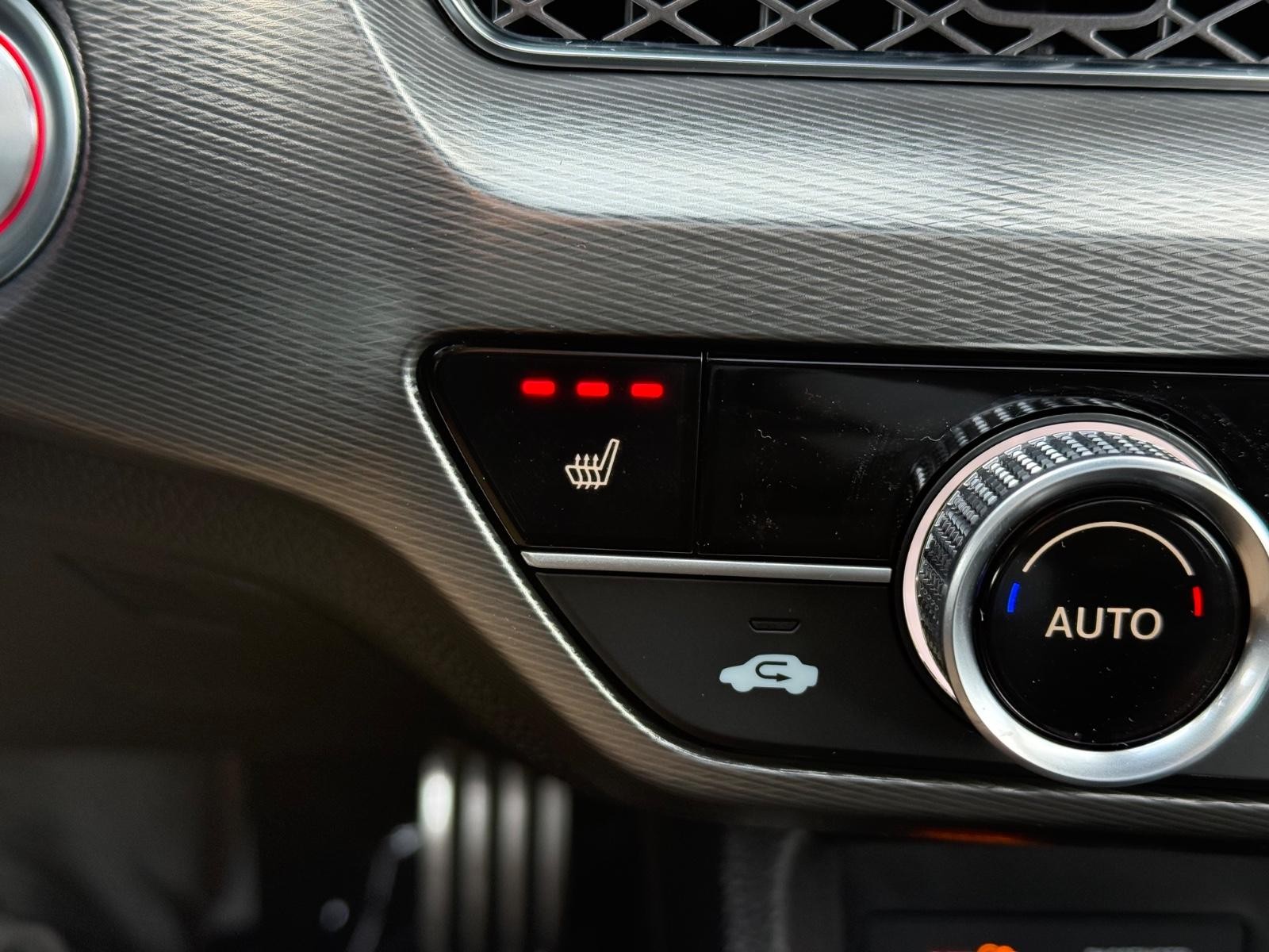 Acura Integra Vehicle Image 14