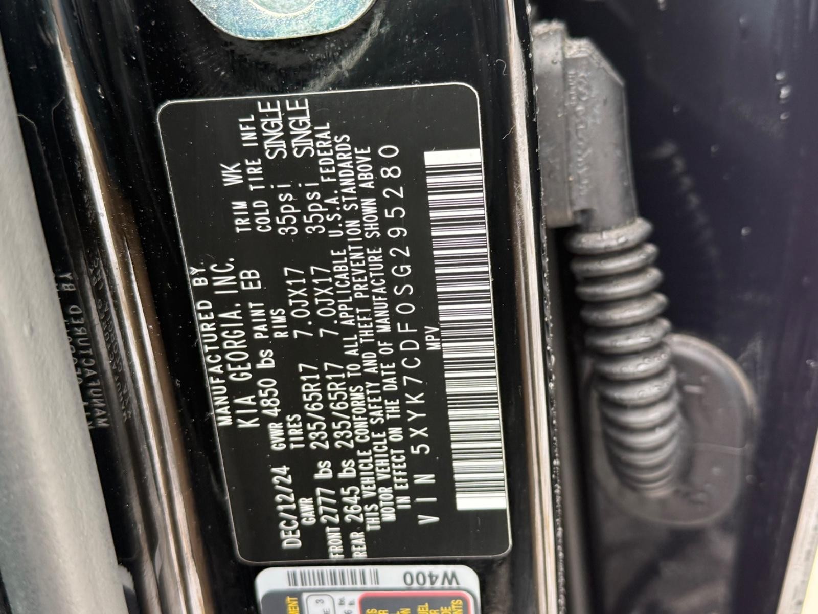 Kia Sportage Vehicle Image 24