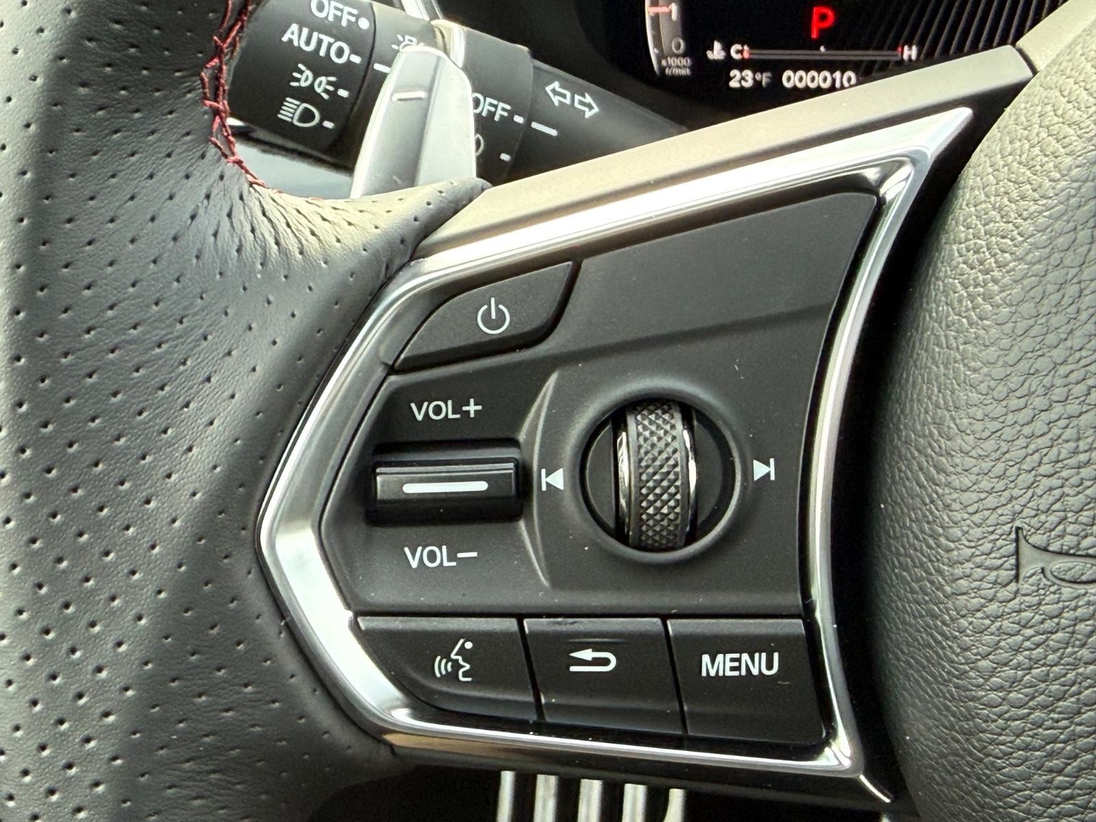 Acura MDX Vehicle Image 11