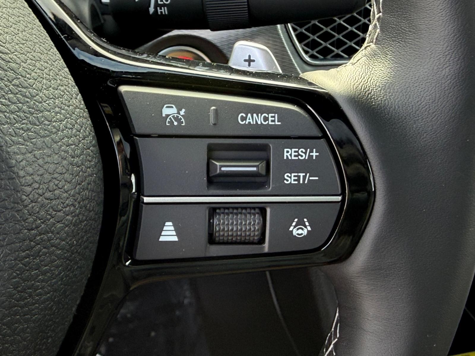 Acura Integra Vehicle Image 12