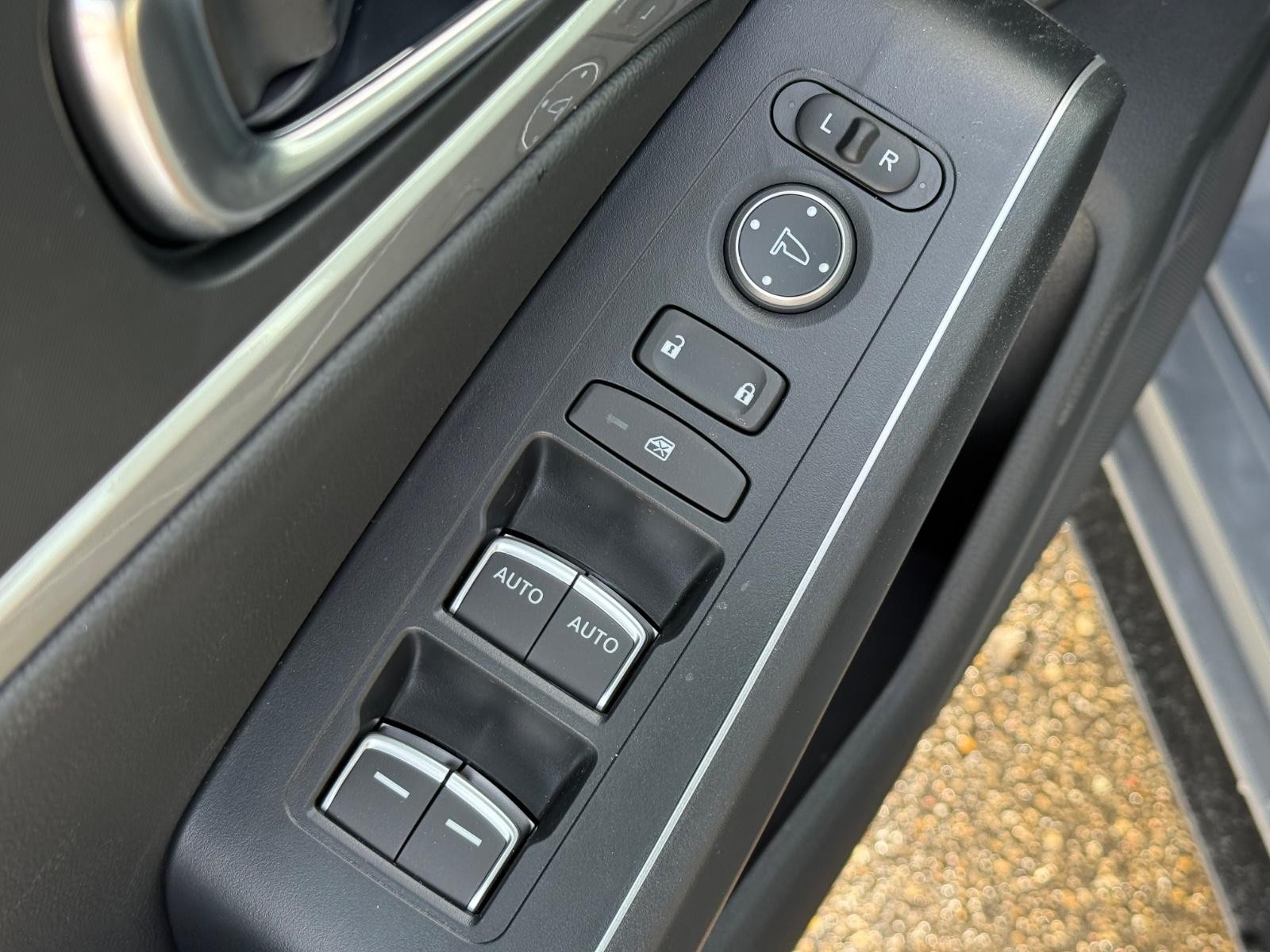 Acura Integra Vehicle Image 15