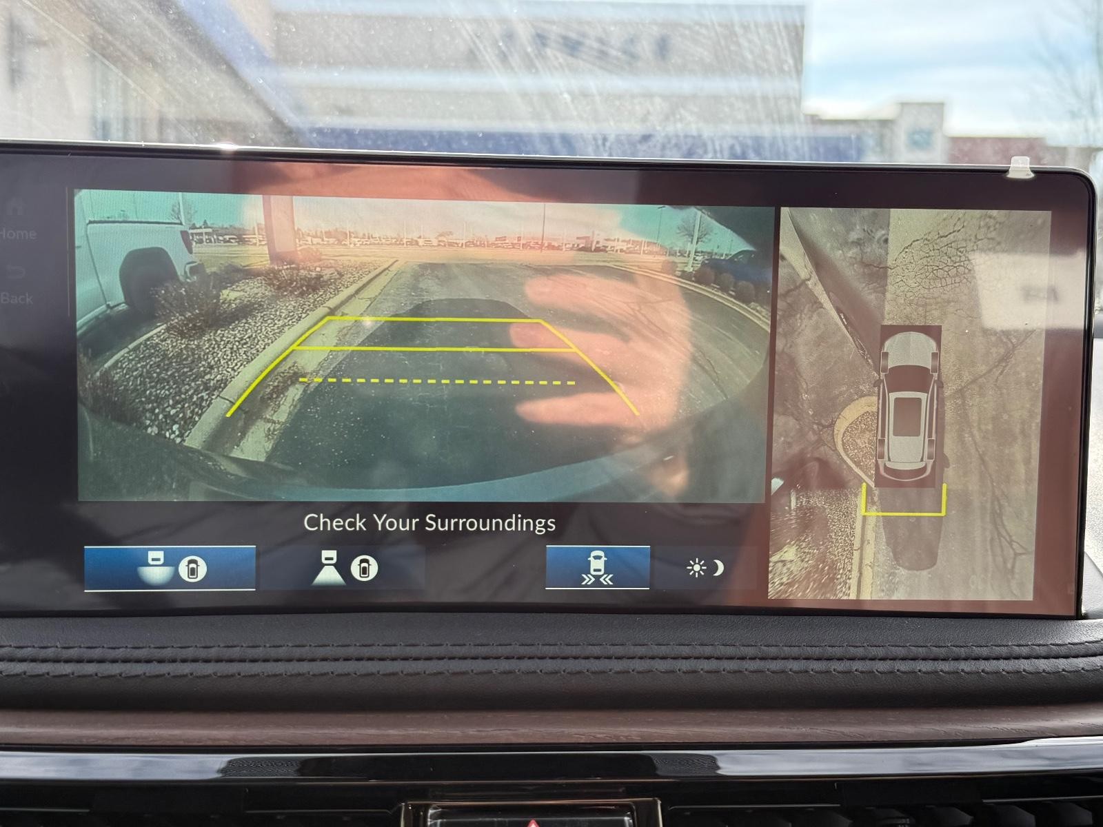 Acura MDX Vehicle Image 13