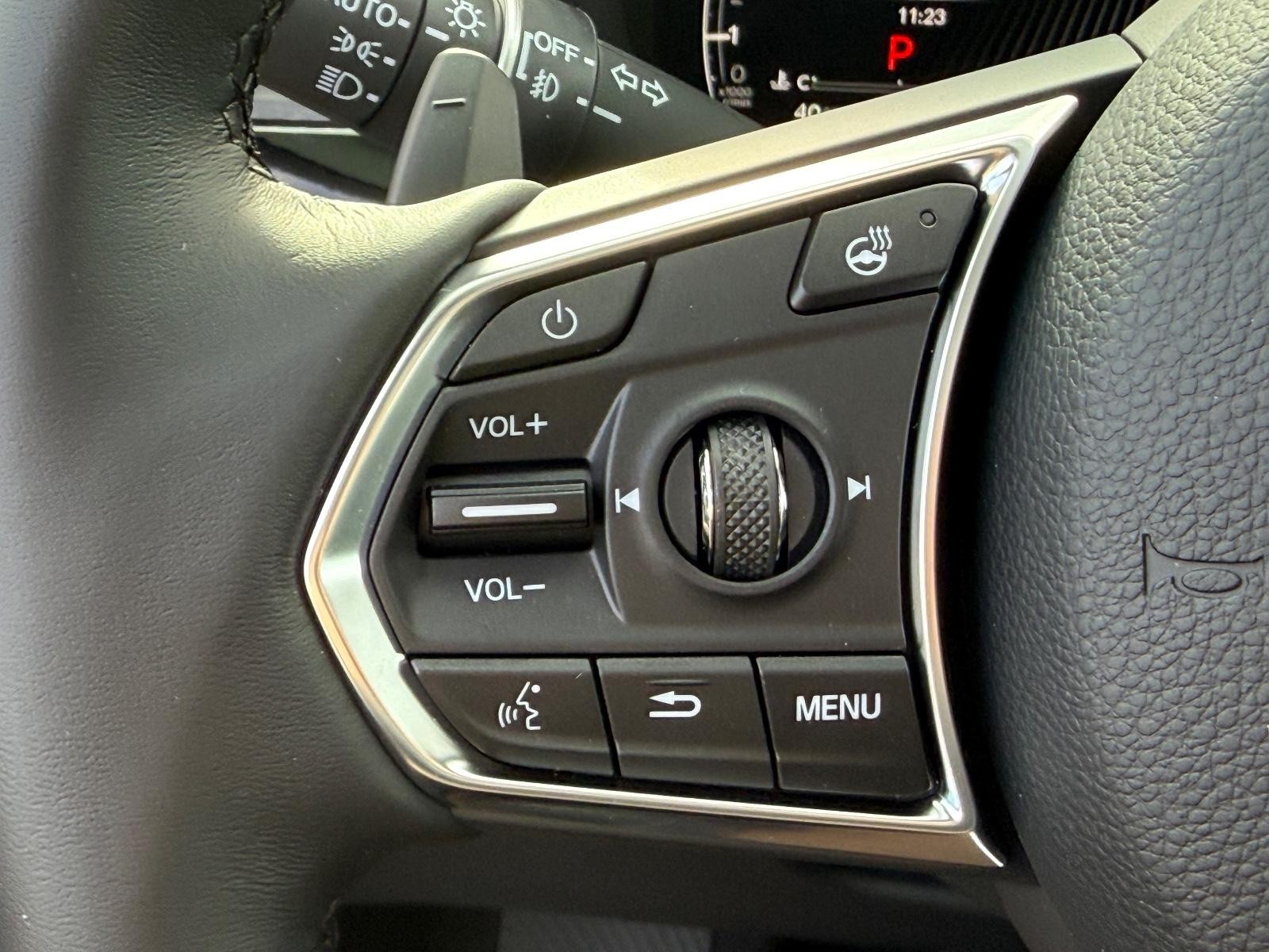 Acura MDX Vehicle Image 11