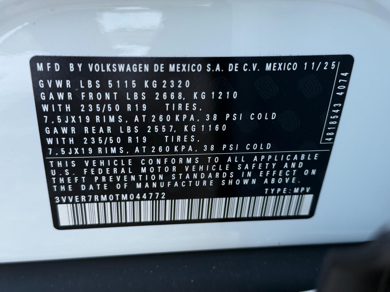 Volkswagen Tiguan Vehicle Image 17