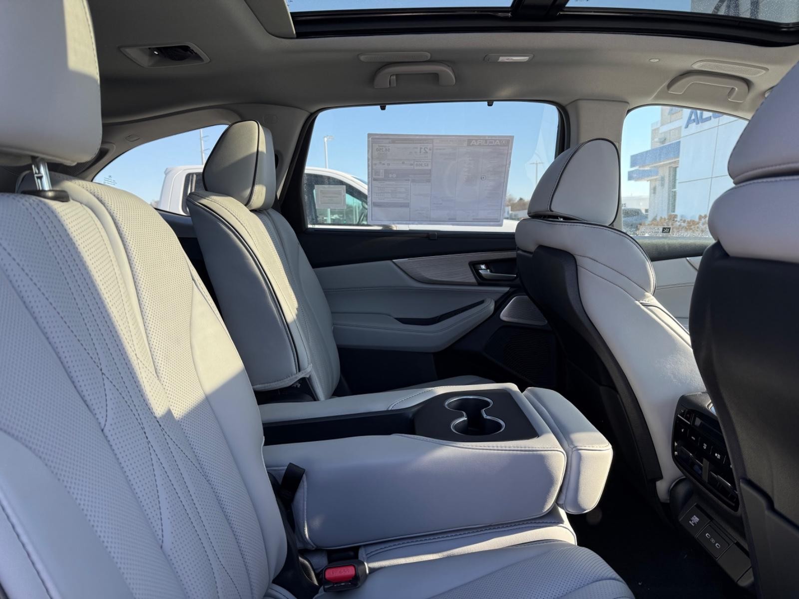 Acura MDX Vehicle Image 05