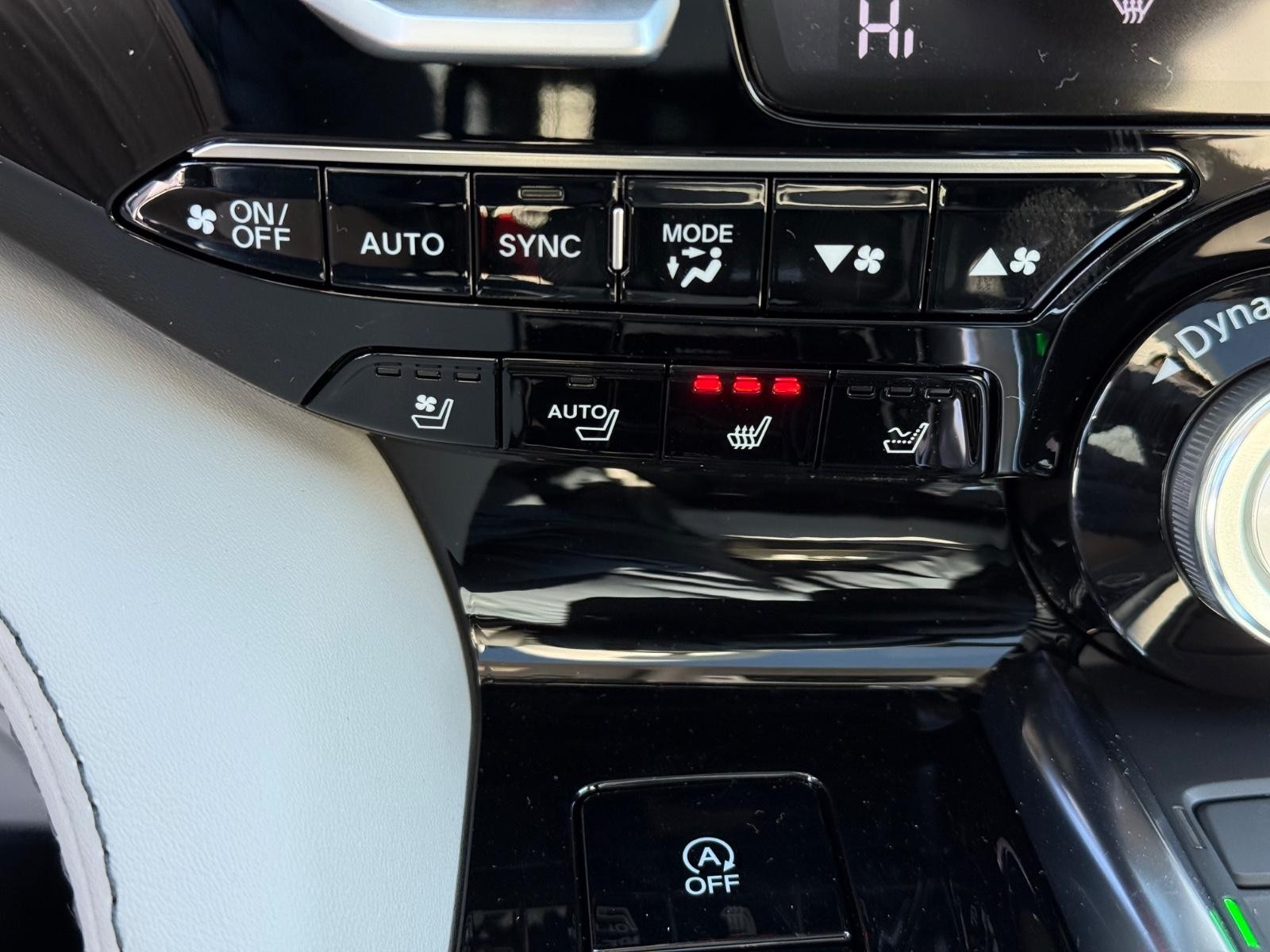 Acura MDX Vehicle Image 15