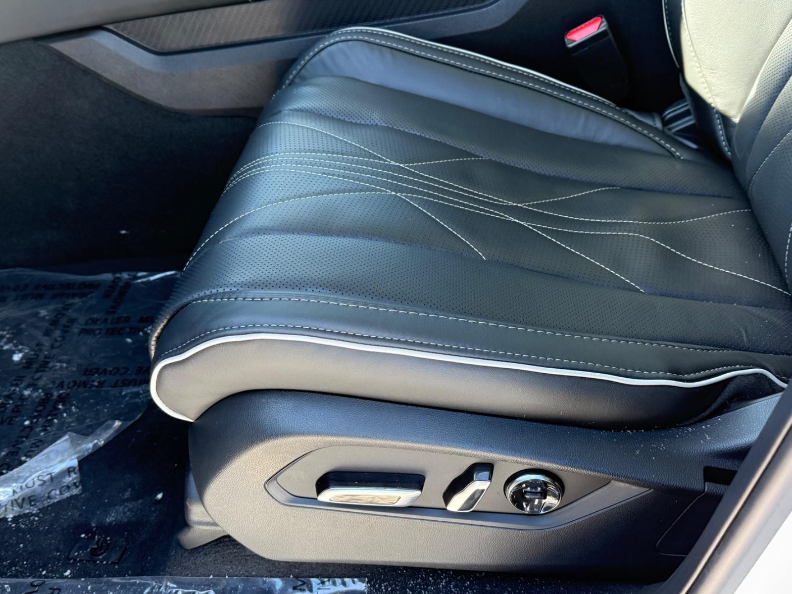 Acura MDX Vehicle Image 15