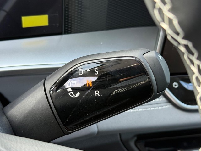 Volkswagen Tiguan Vehicle Image 13