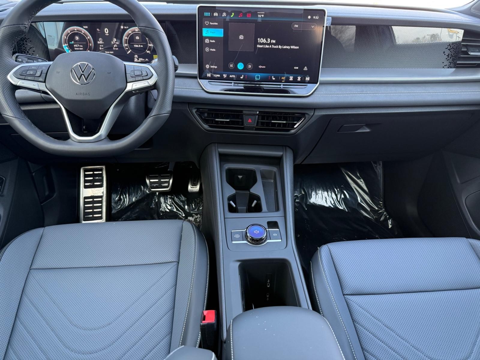 Volkswagen Tiguan Vehicle Image 06