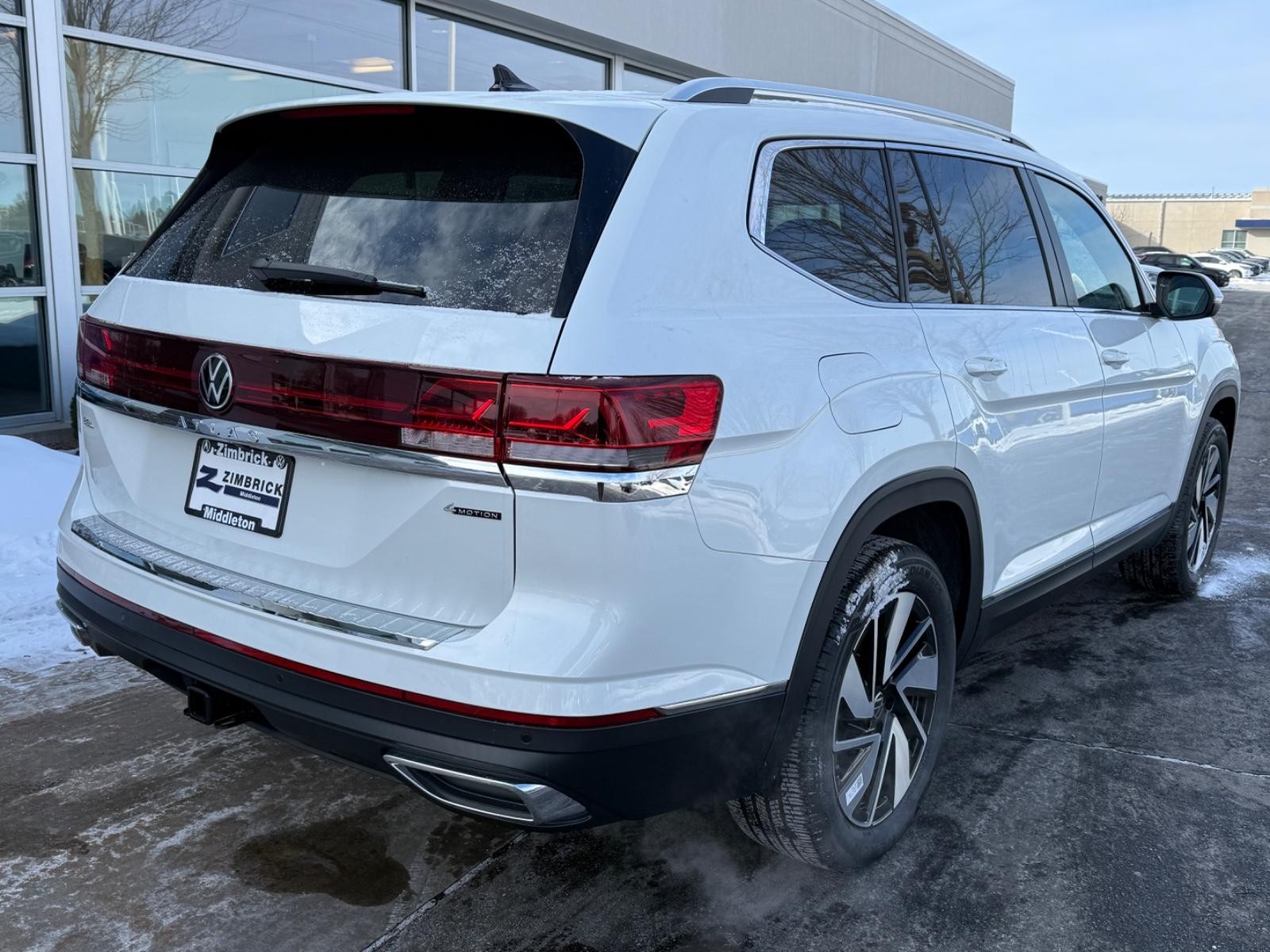 Volkswagen Atlas Vehicle Image 03