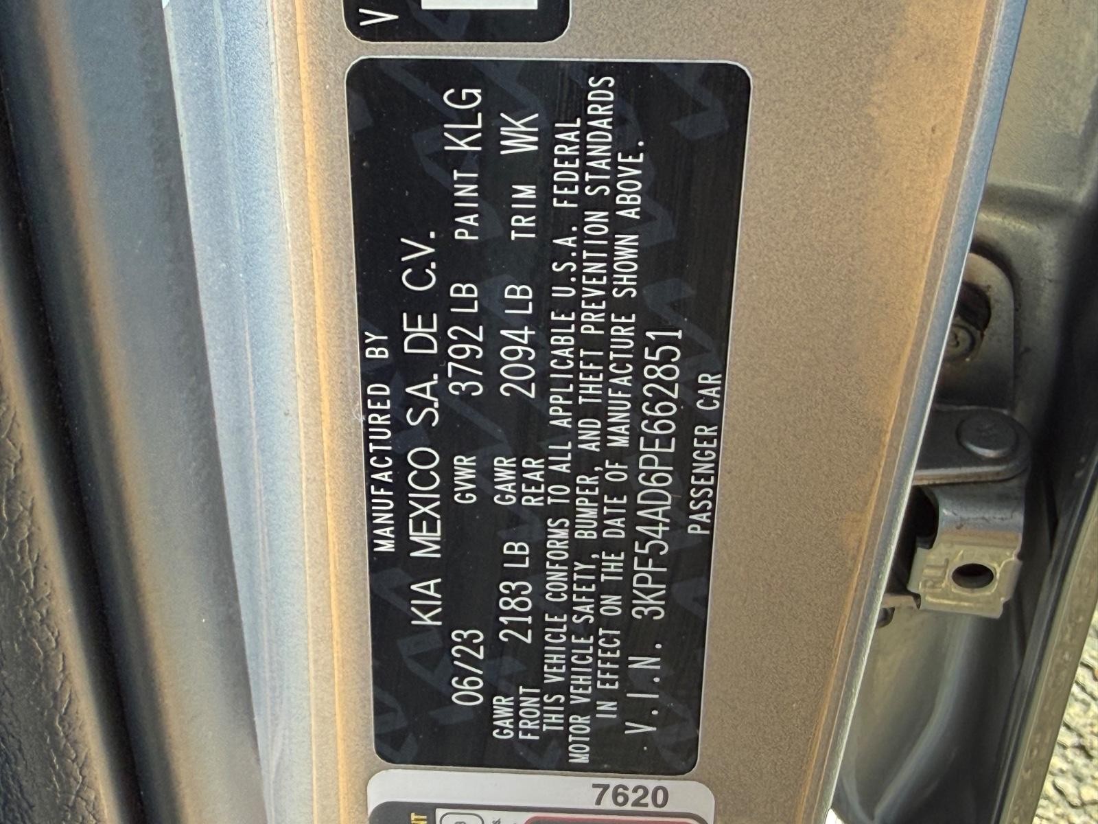 Kia Forte Vehicle Image 23