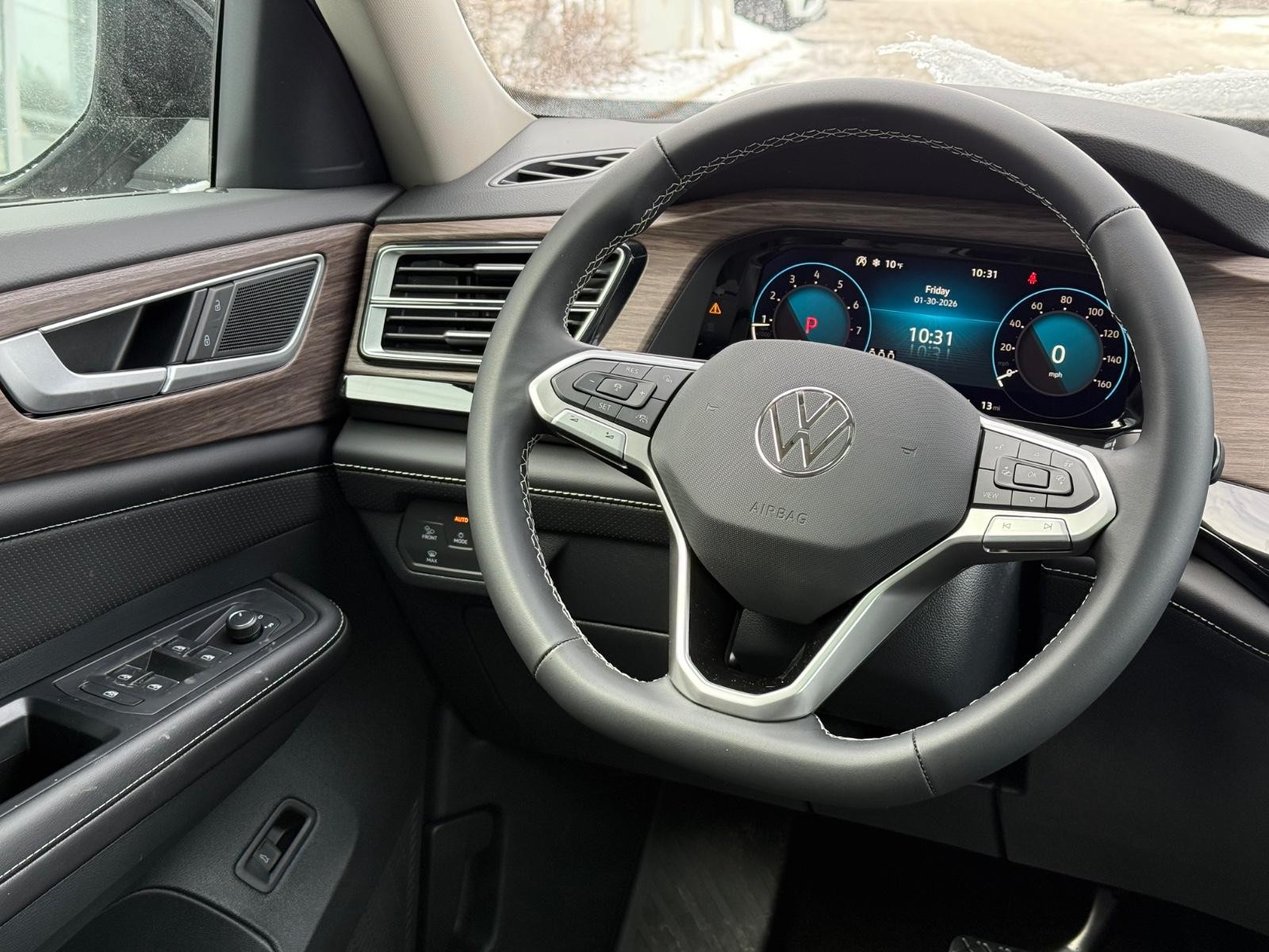 Volkswagen Atlas Vehicle Image 10