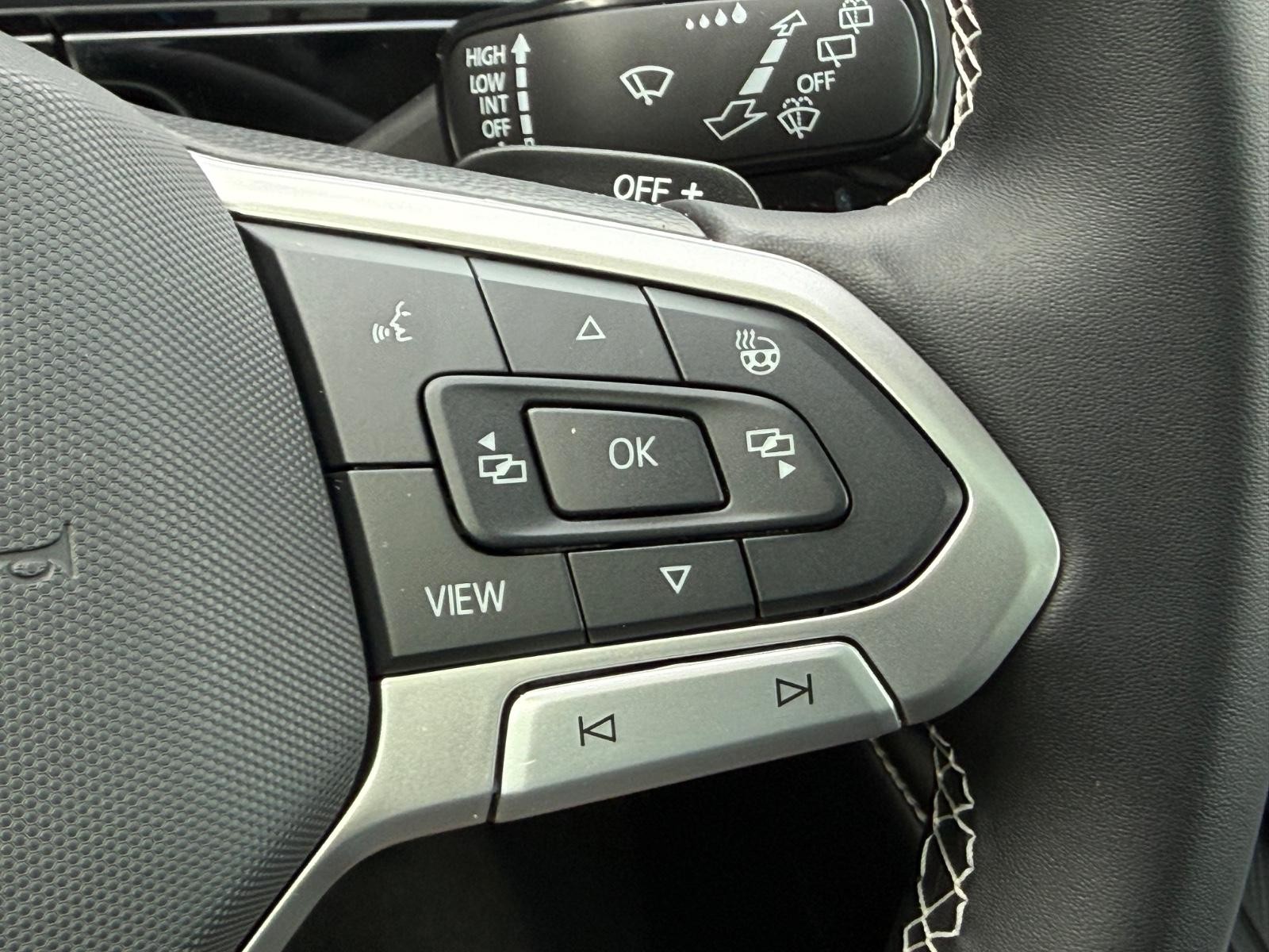 Volkswagen Atlas Vehicle Image 13