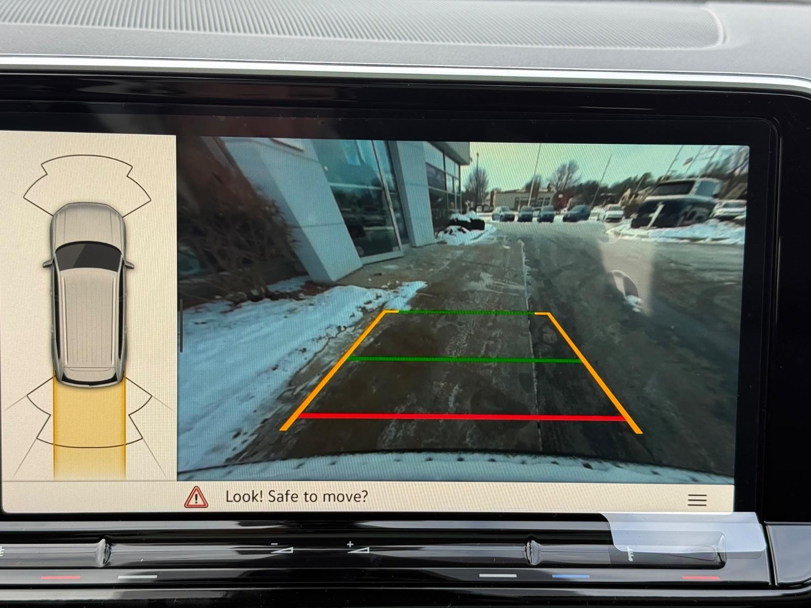 Volkswagen Atlas Vehicle Image 14