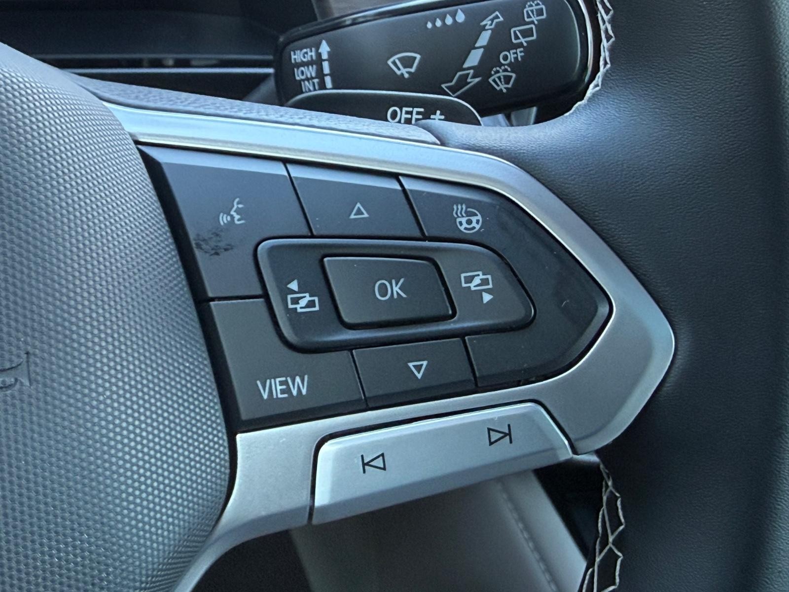 Volkswagen Atlas Vehicle Image 12