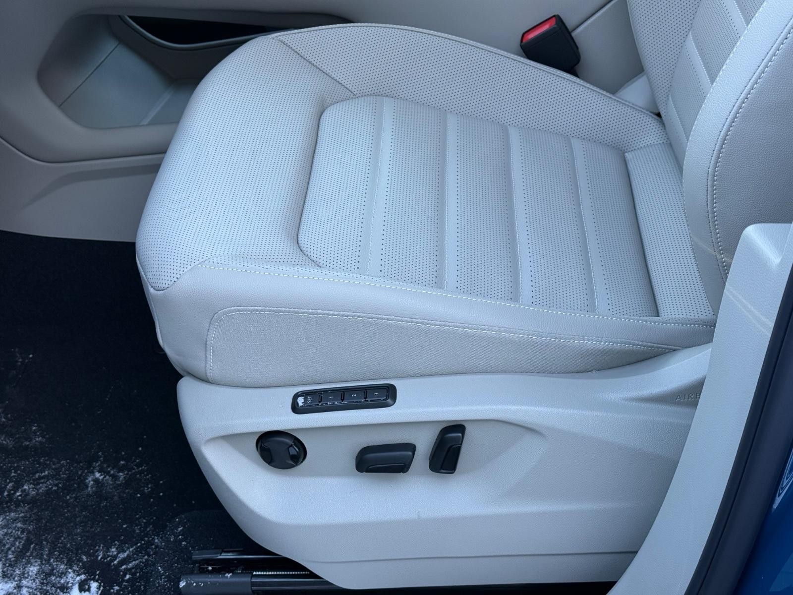 Volkswagen Atlas Vehicle Image 16