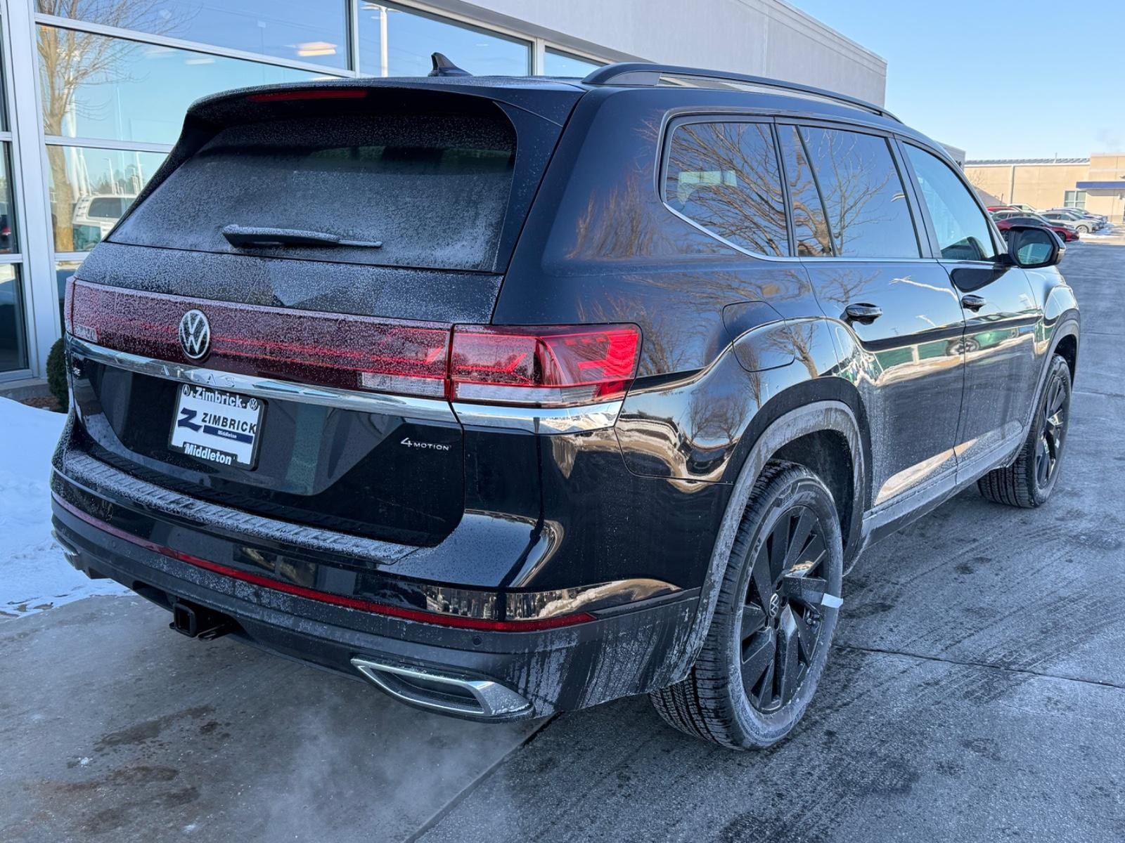 Volkswagen Atlas Vehicle Image 03