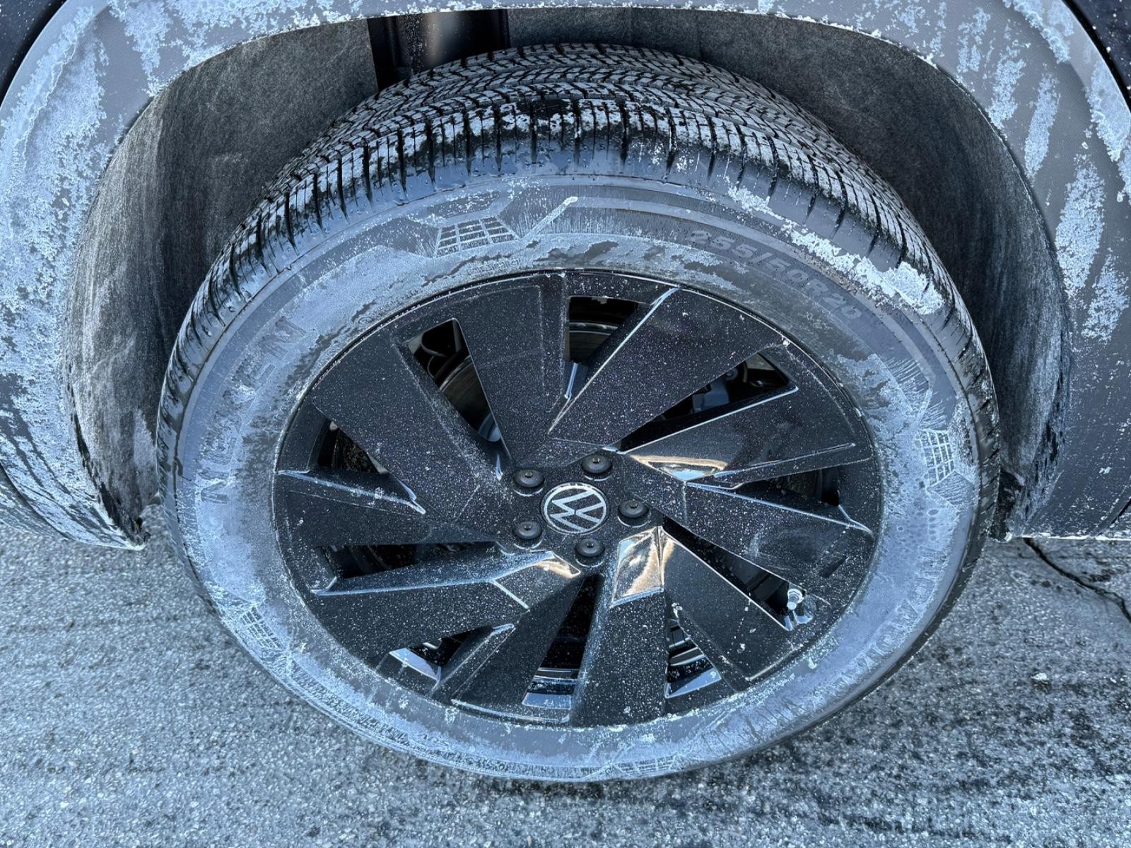 Volkswagen Atlas Vehicle Image 04