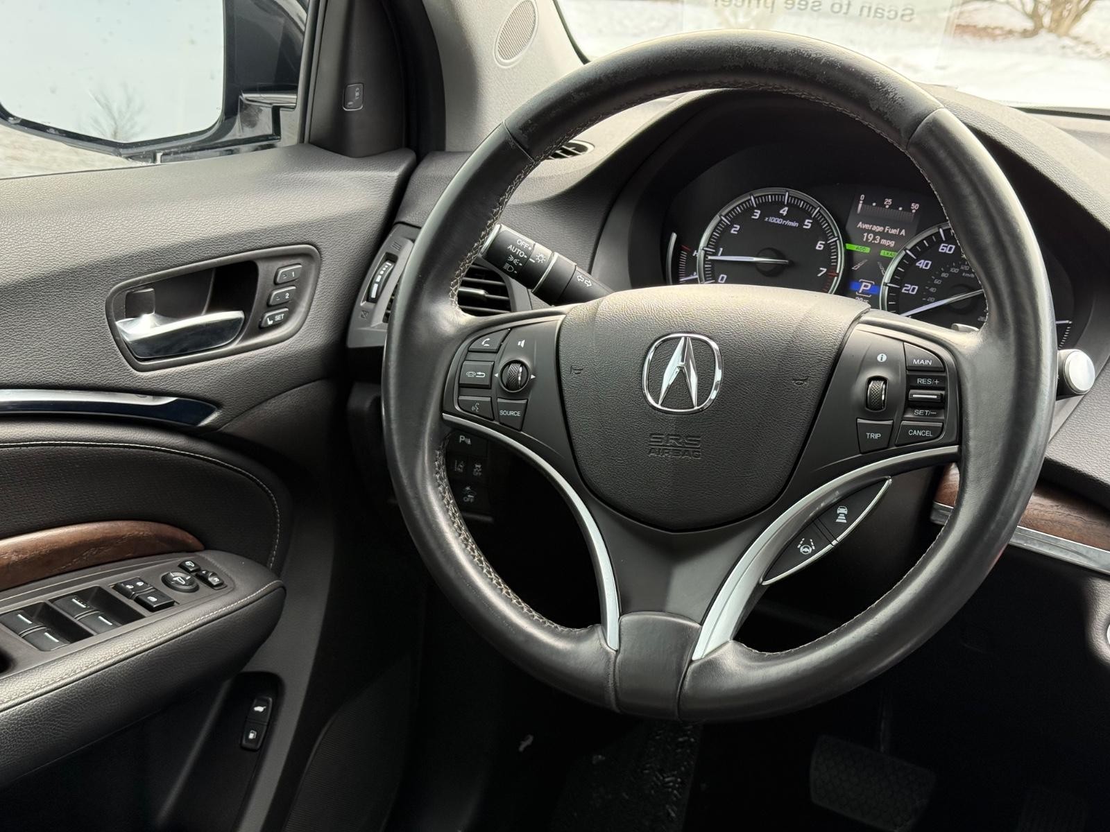 Acura MDX Vehicle Image 14