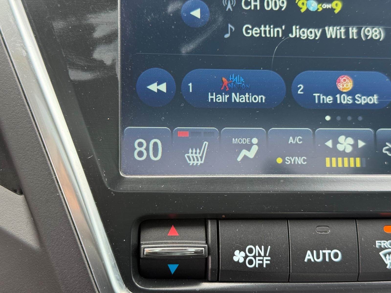 Acura MDX Vehicle Image 21