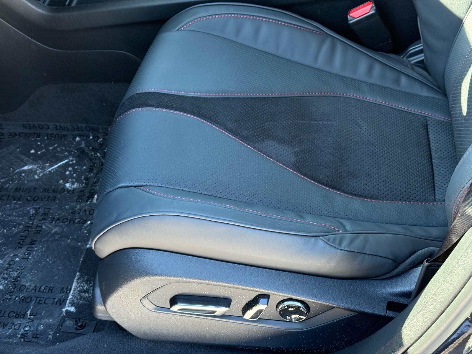 Acura RDX Vehicle Image 16