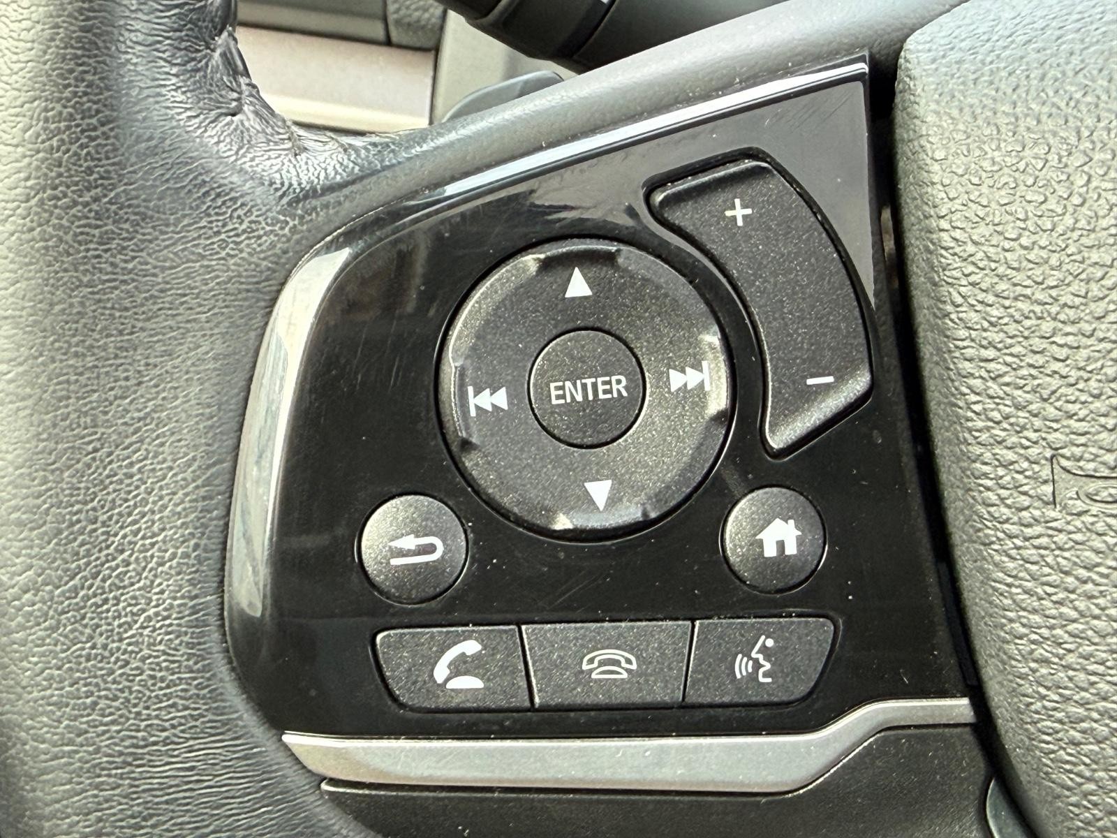 Honda Pilot Vehicle Image 18