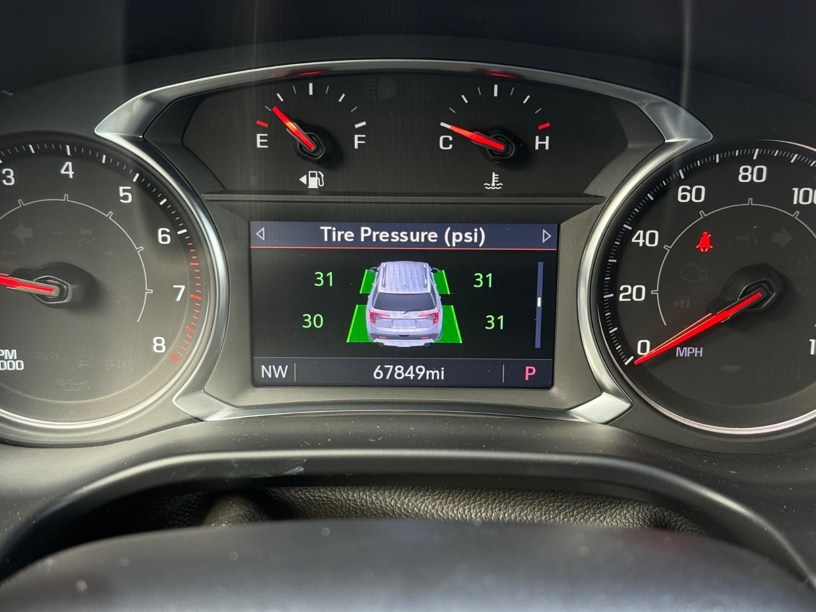 GMC Acadia Vehicle Image 17