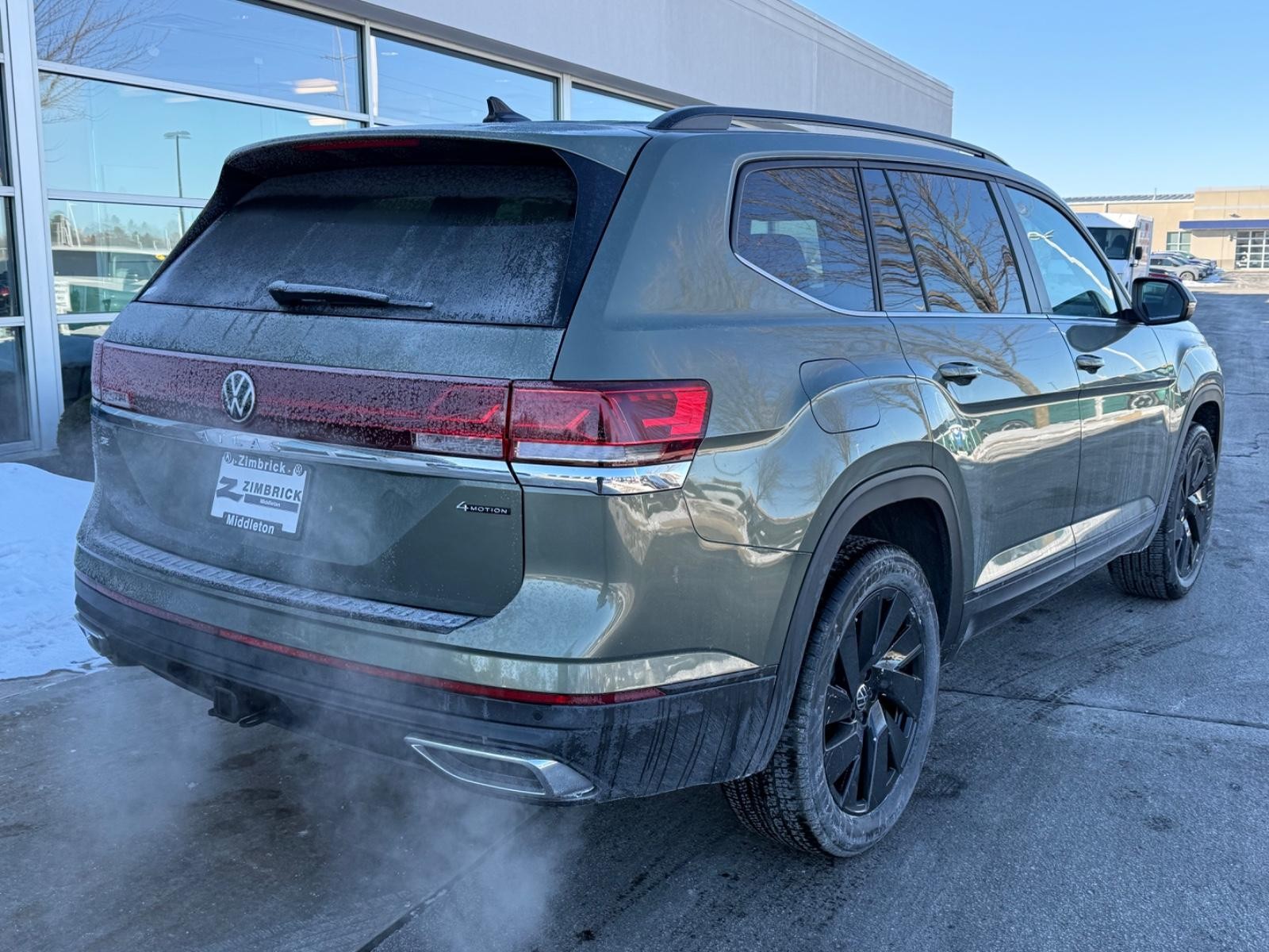 Volkswagen Atlas Vehicle Image 03