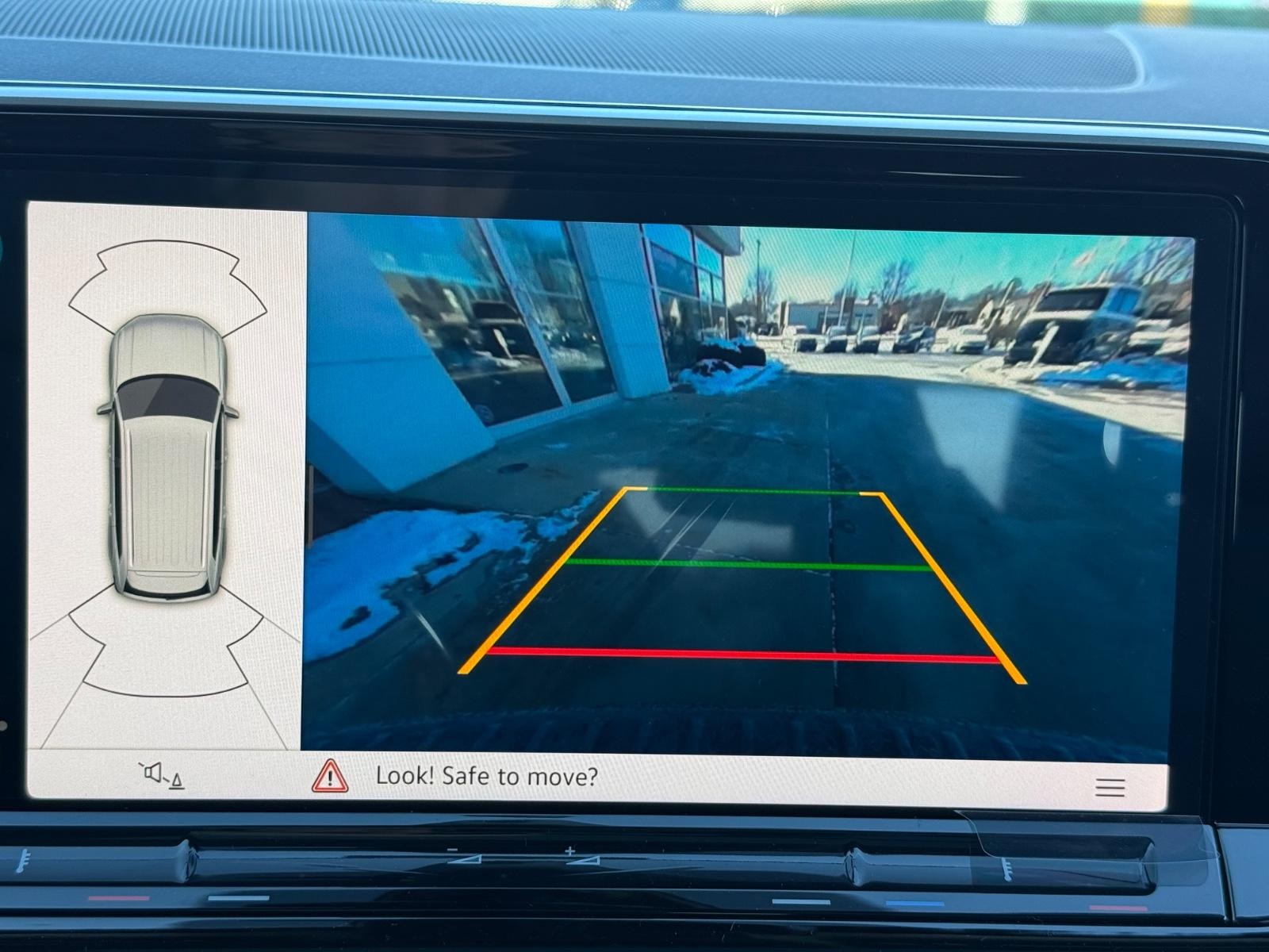 Volkswagen Atlas Vehicle Image 13