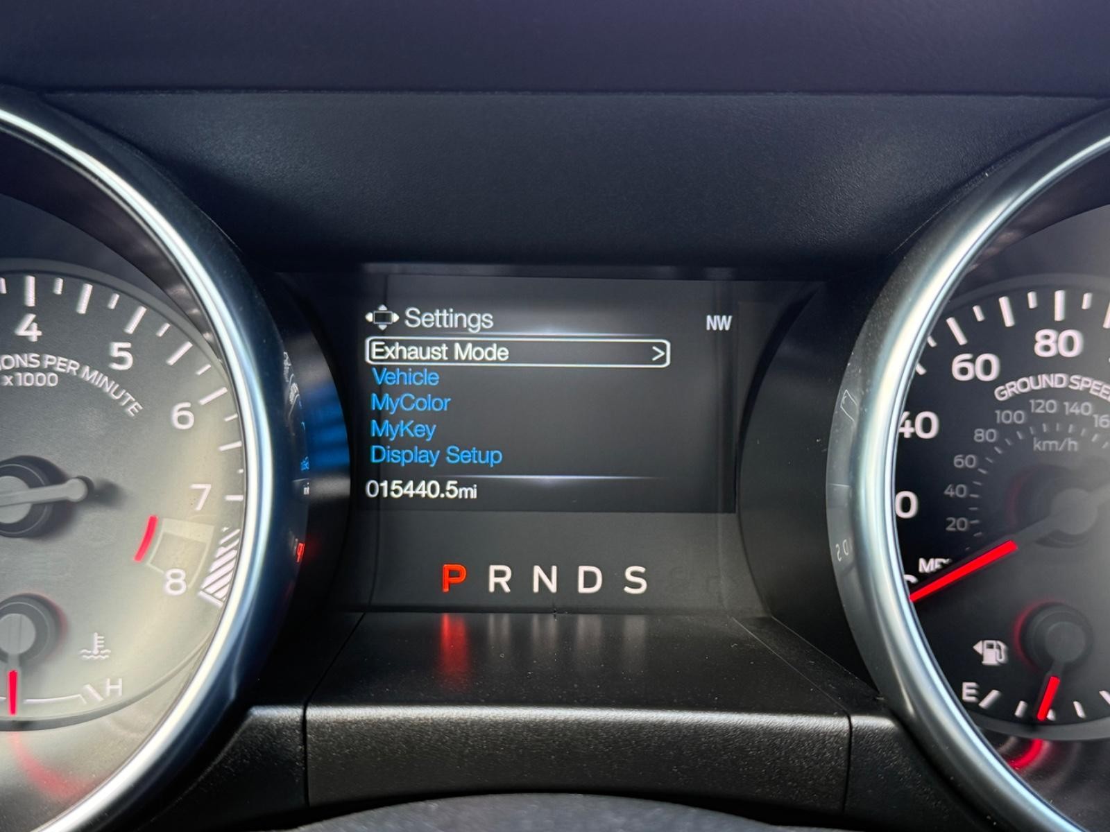 Ford Mustang Vehicle Image 17