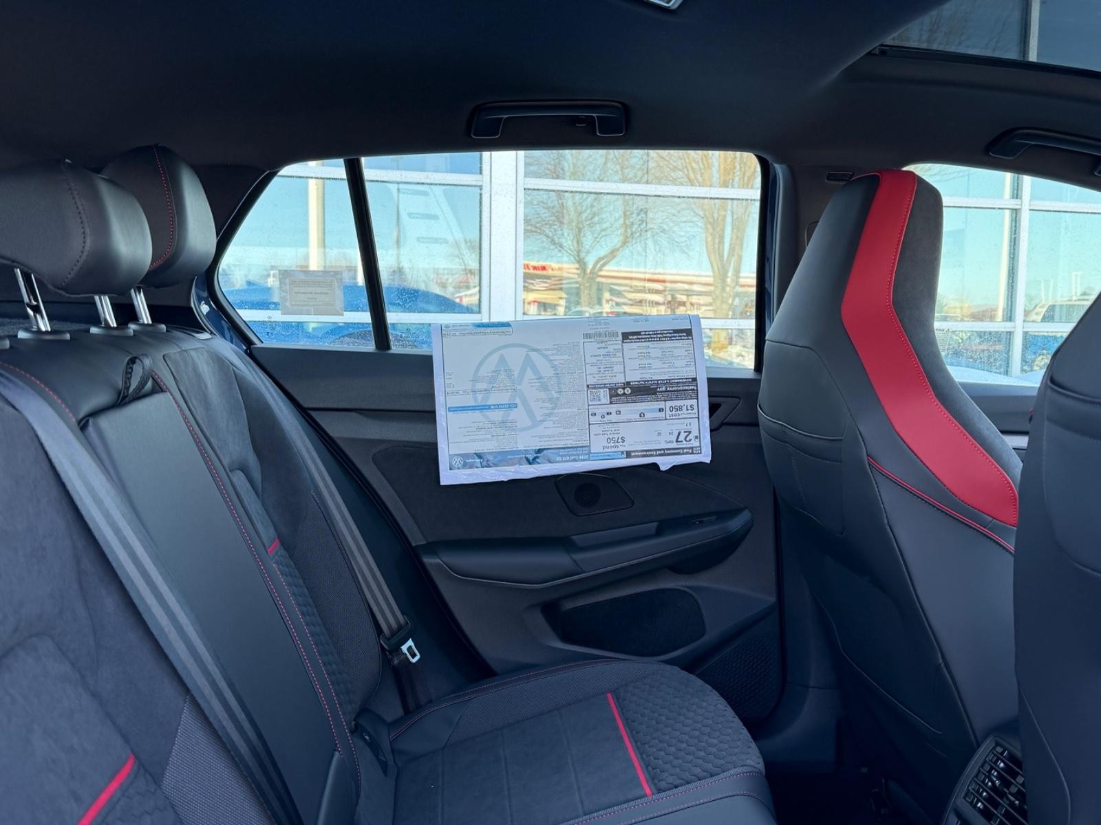 Volkswagen Golf GTI Vehicle Image 05