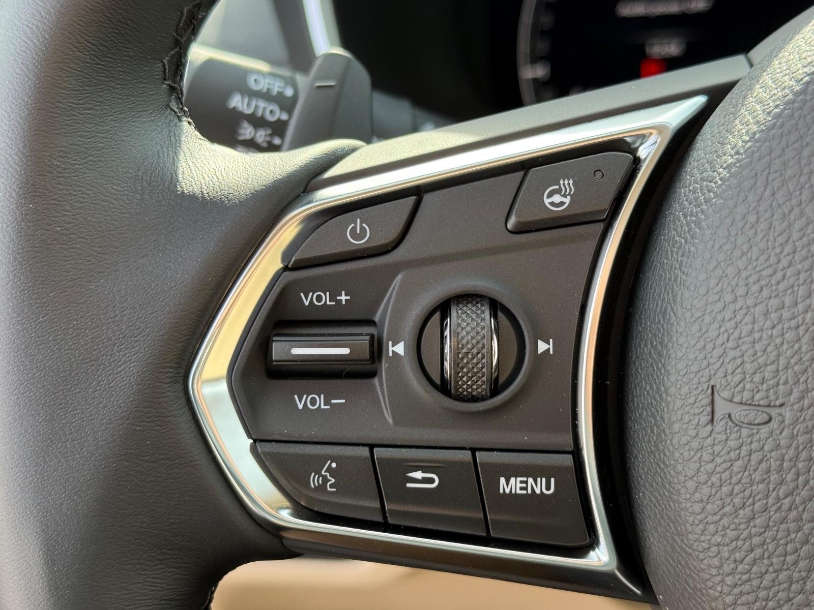 Acura MDX Vehicle Image 11