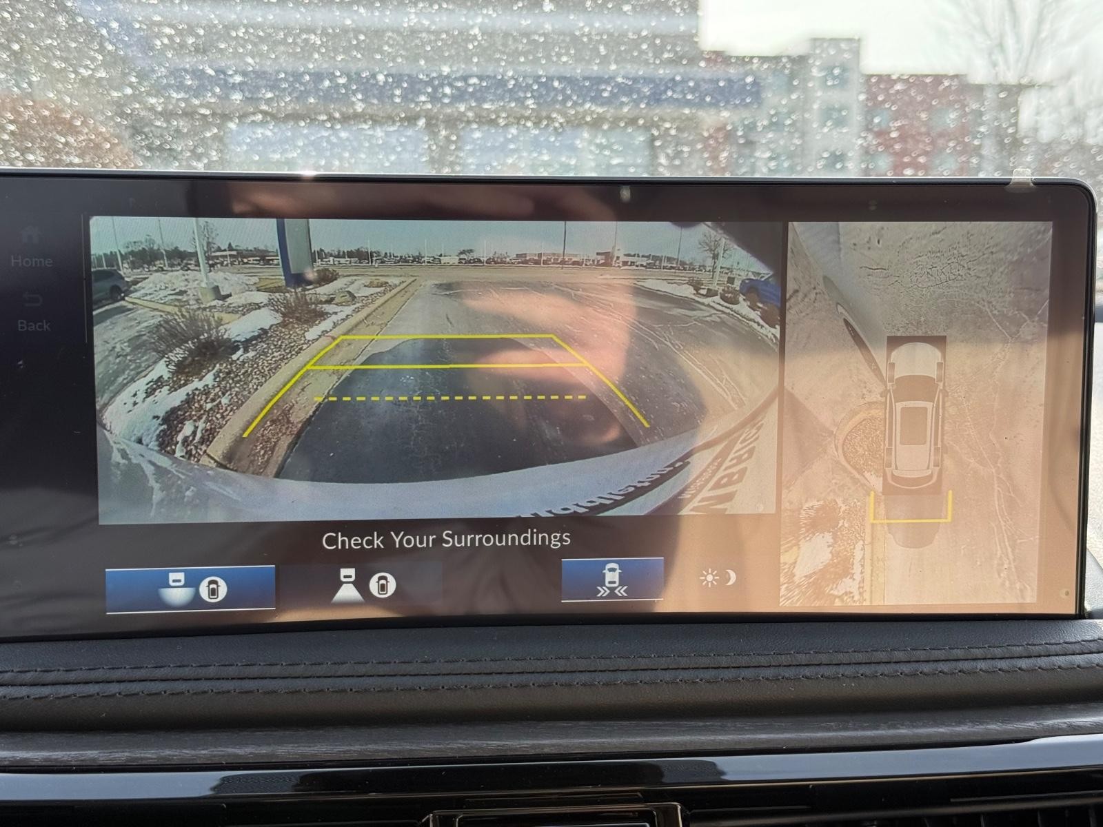 Acura MDX Vehicle Image 13