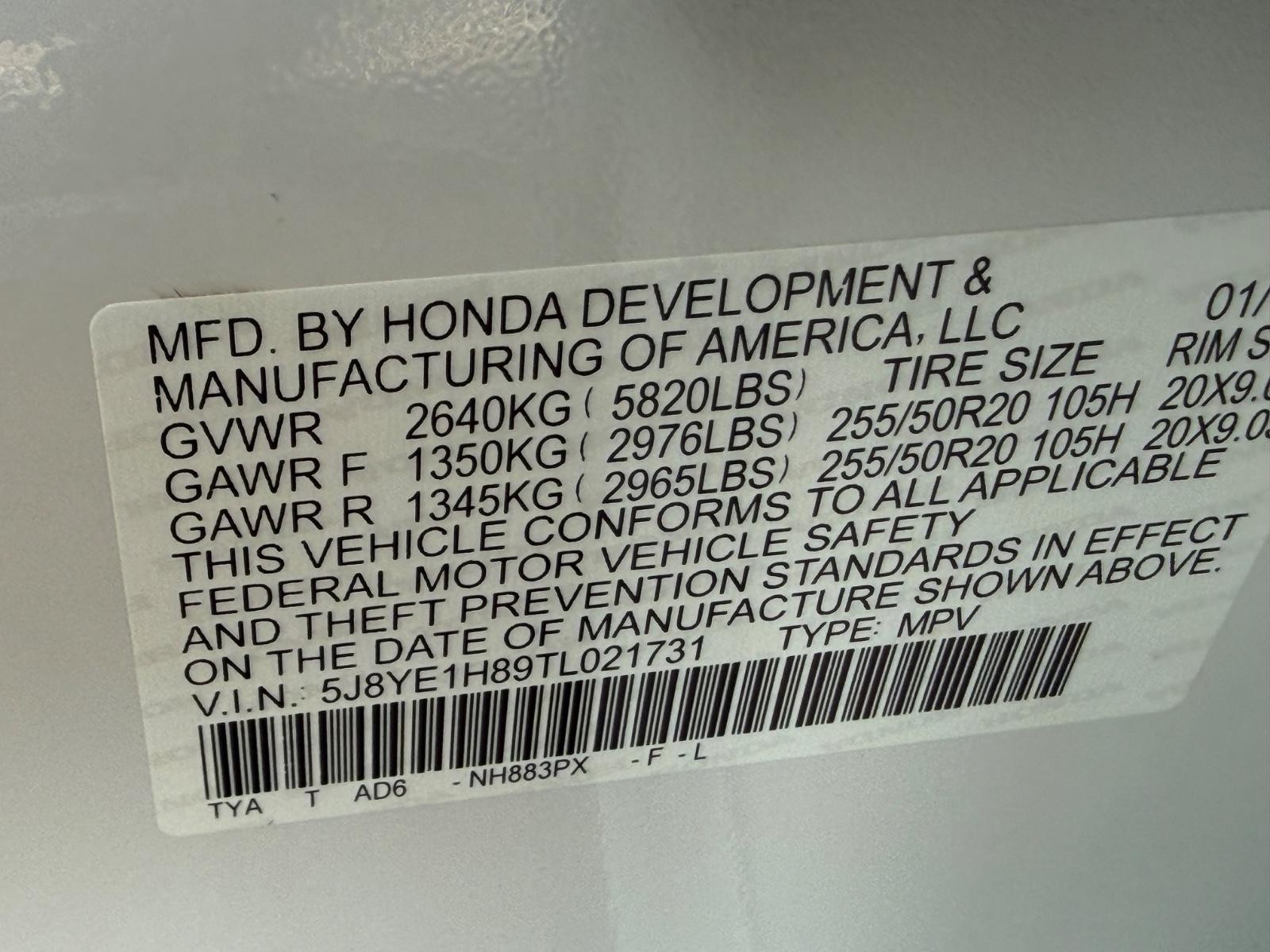Acura MDX Vehicle Image 17