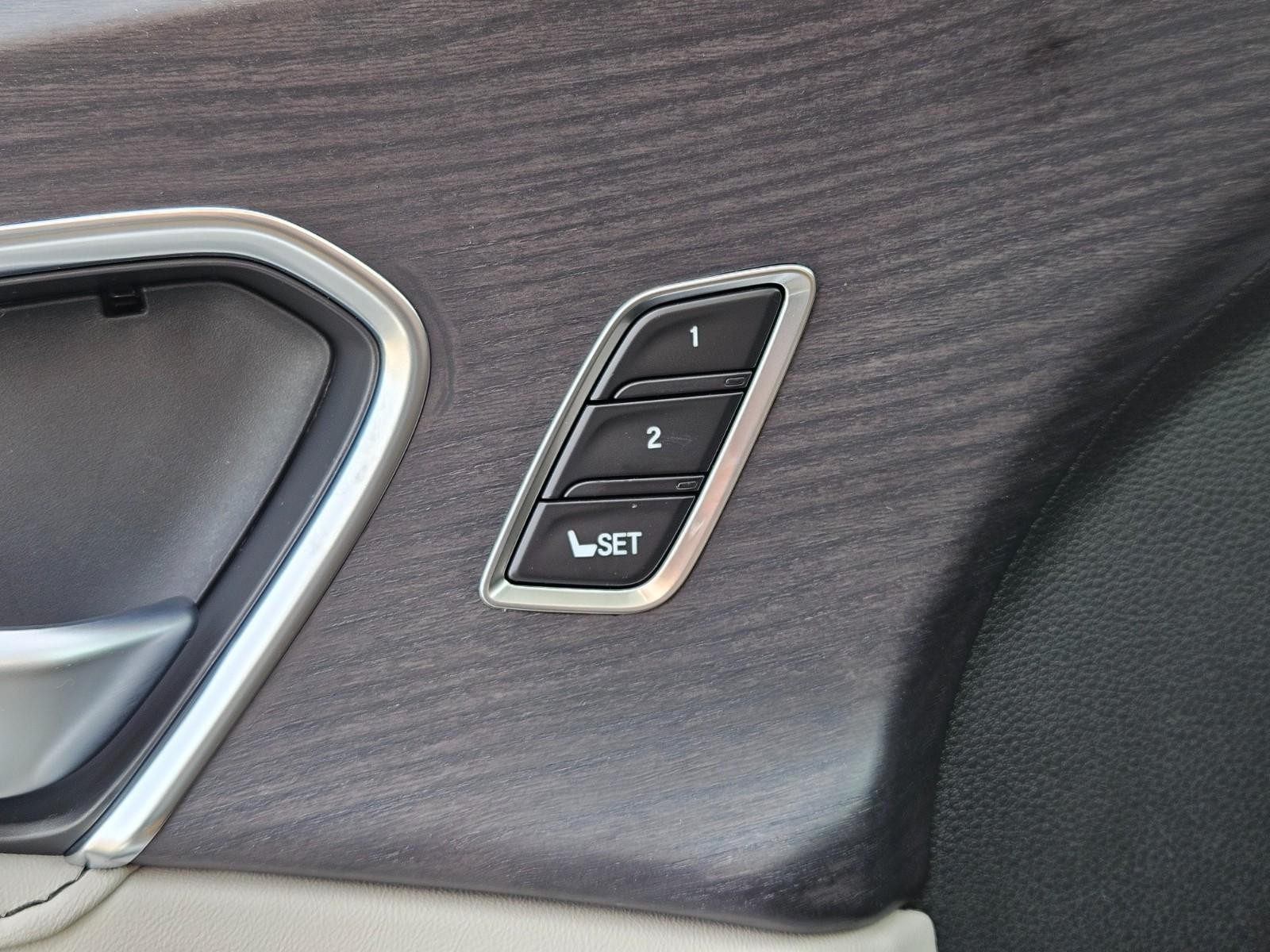 Acura RDX Vehicle Image 10