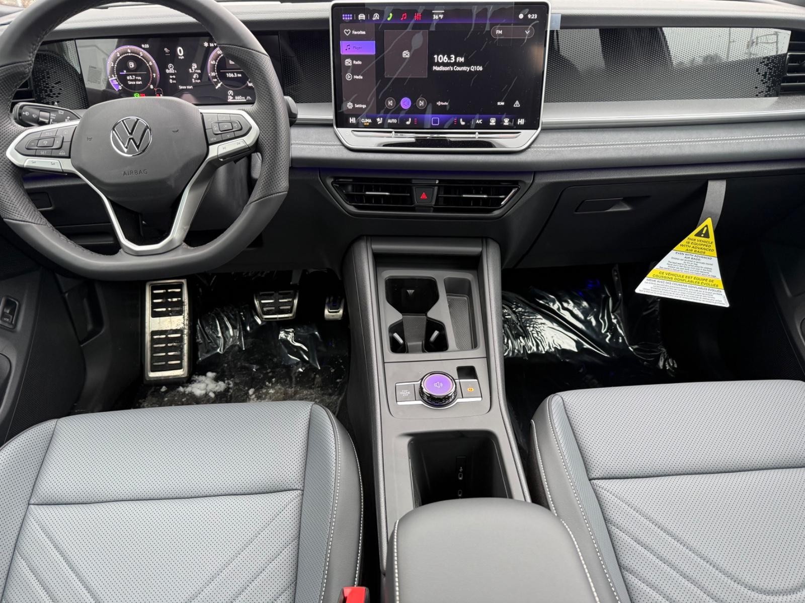 Volkswagen Tiguan Vehicle Image 06