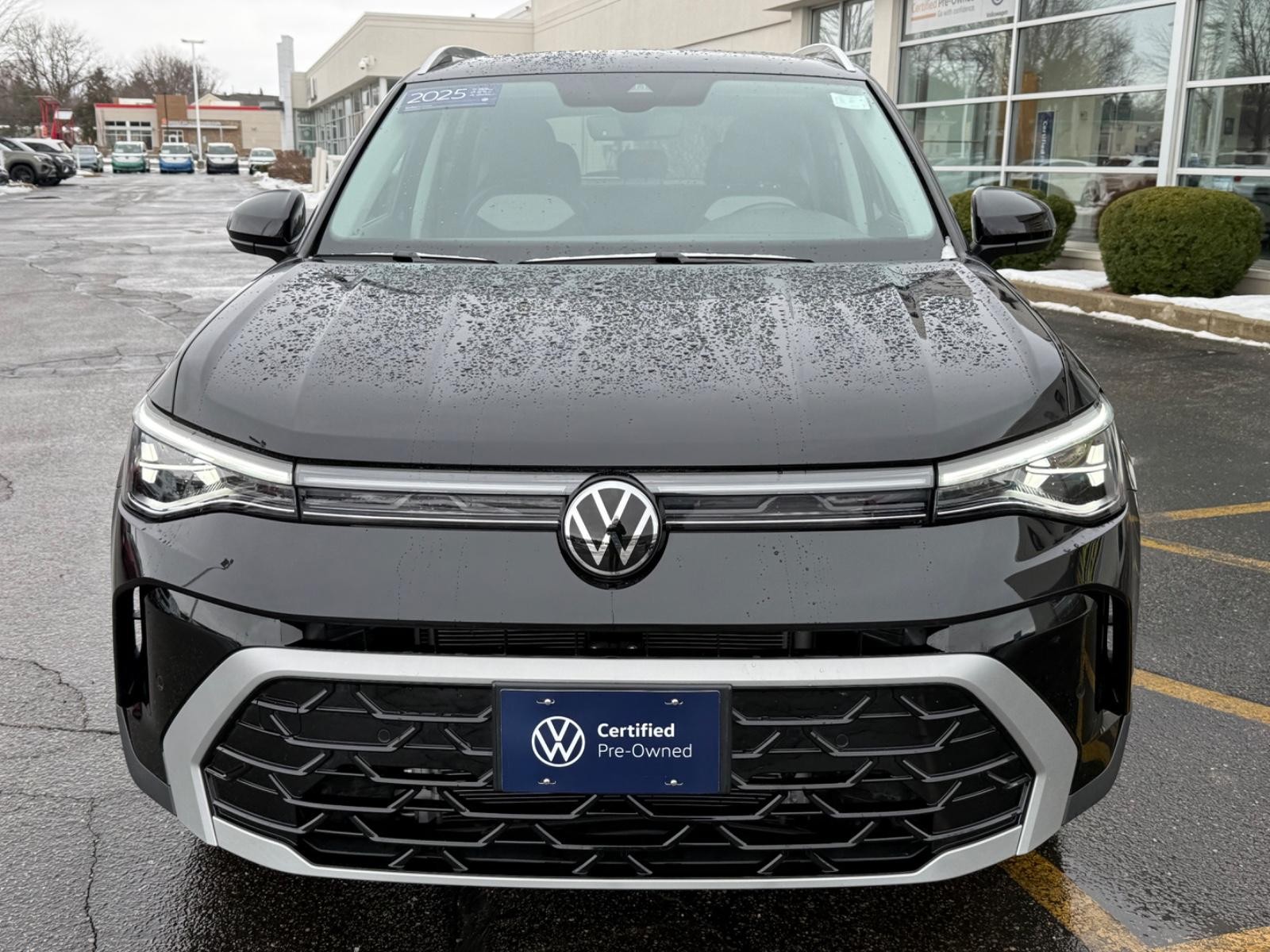 Volkswagen Taos Vehicle Image 09