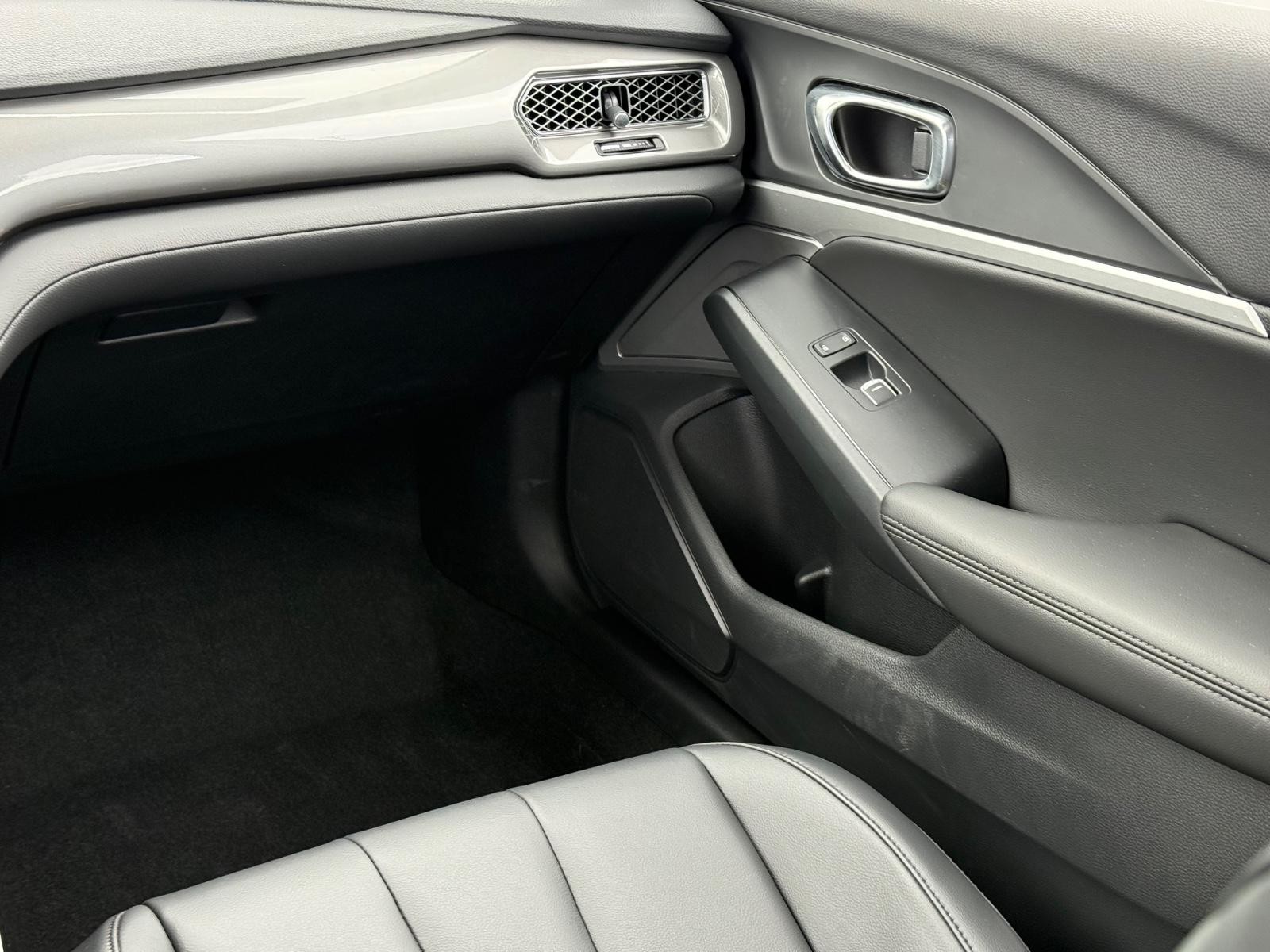 Acura Integra Vehicle Image 15