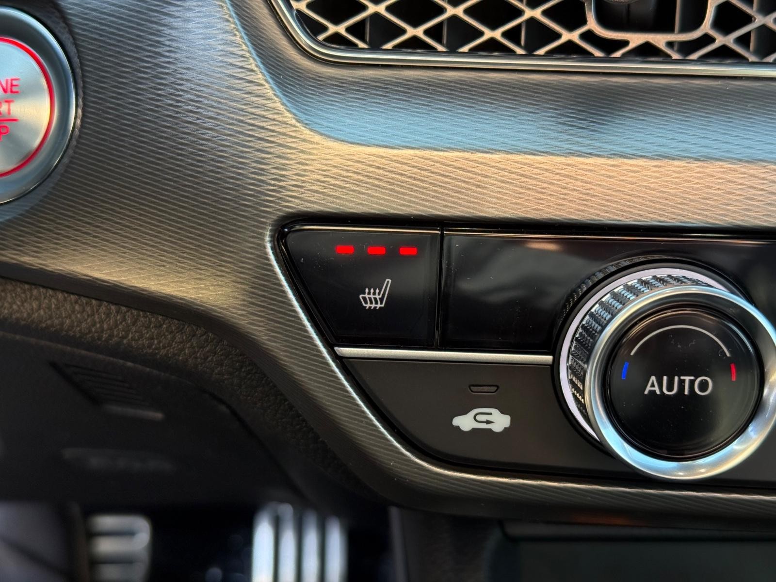 Acura Integra Vehicle Image 15