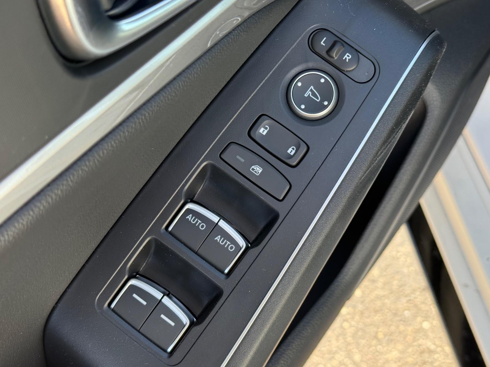 Acura Integra Vehicle Image 16