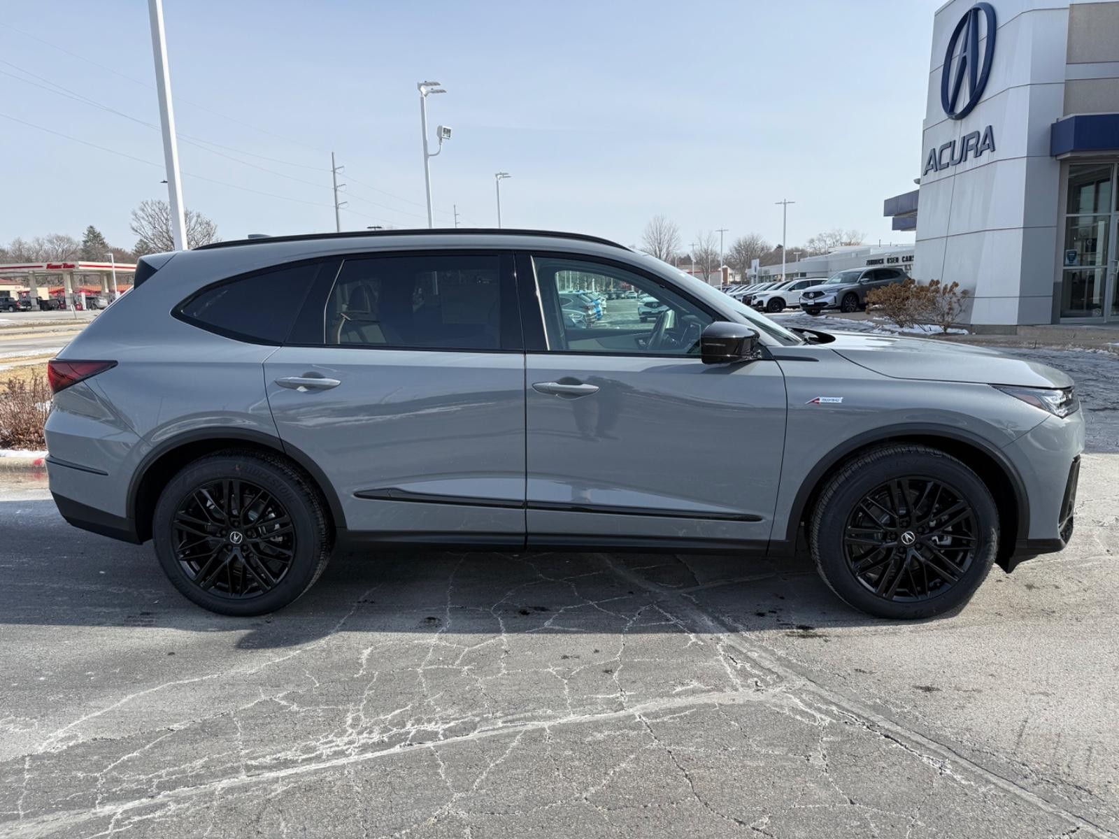 Acura MDX Vehicle Image 02