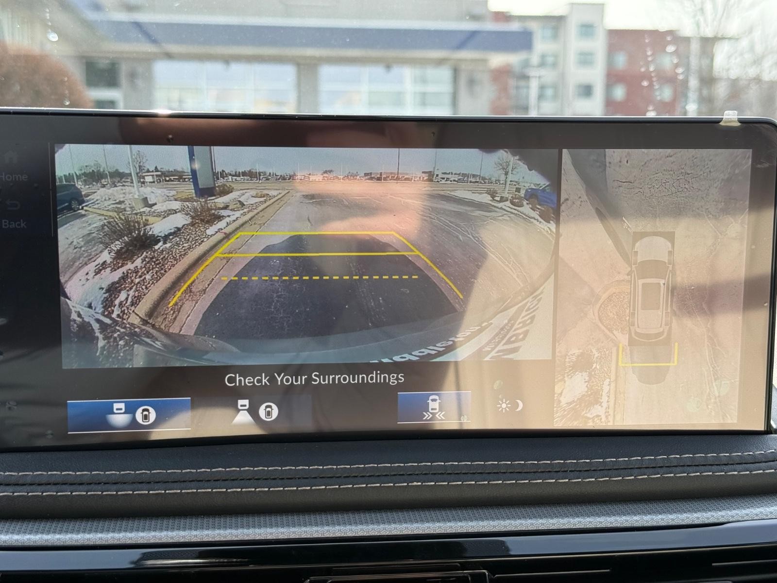 Acura MDX Vehicle Image 13