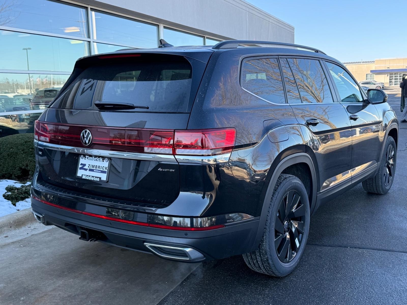 Volkswagen Atlas Vehicle Image 03