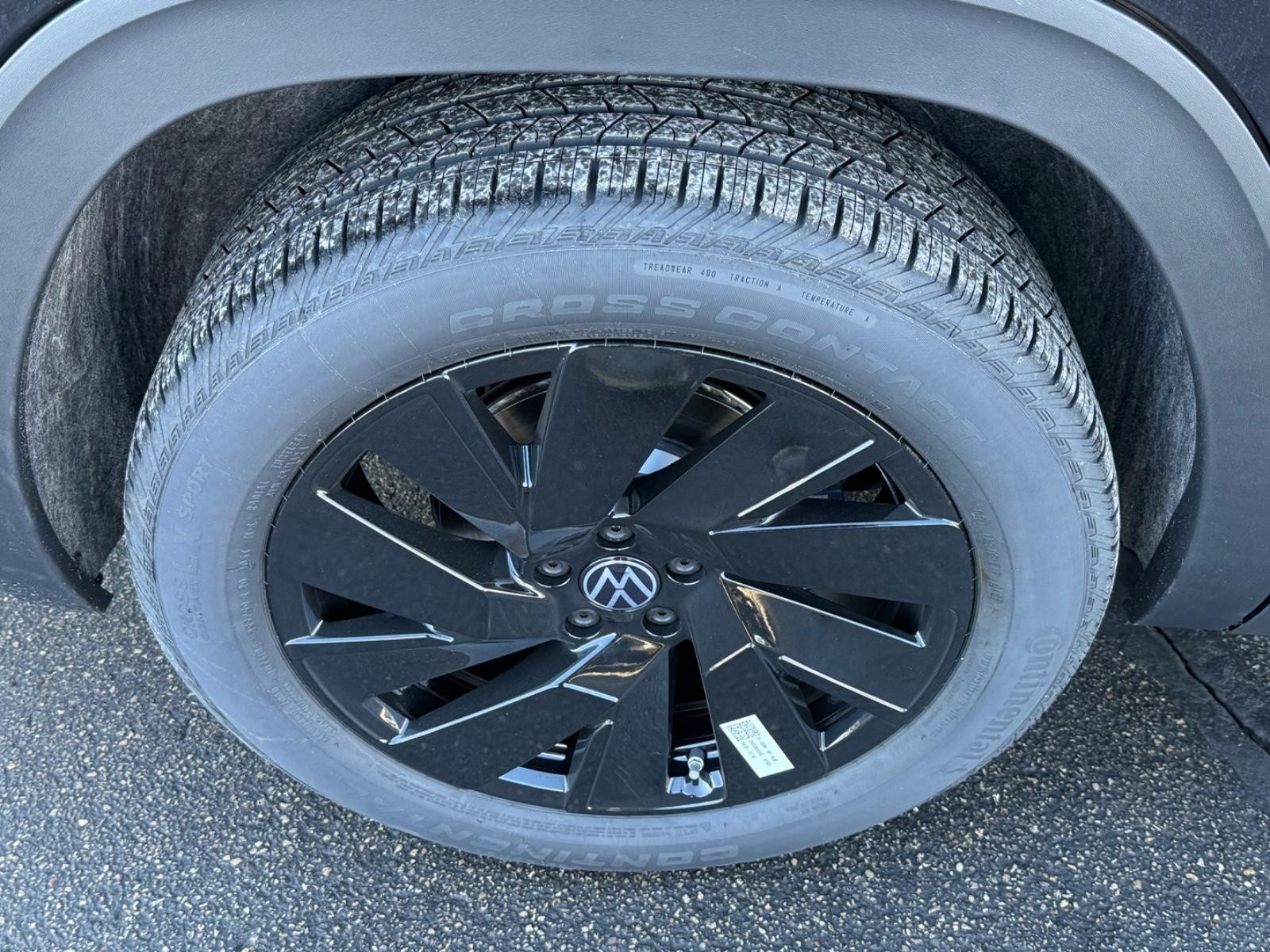 Volkswagen Atlas Vehicle Image 04